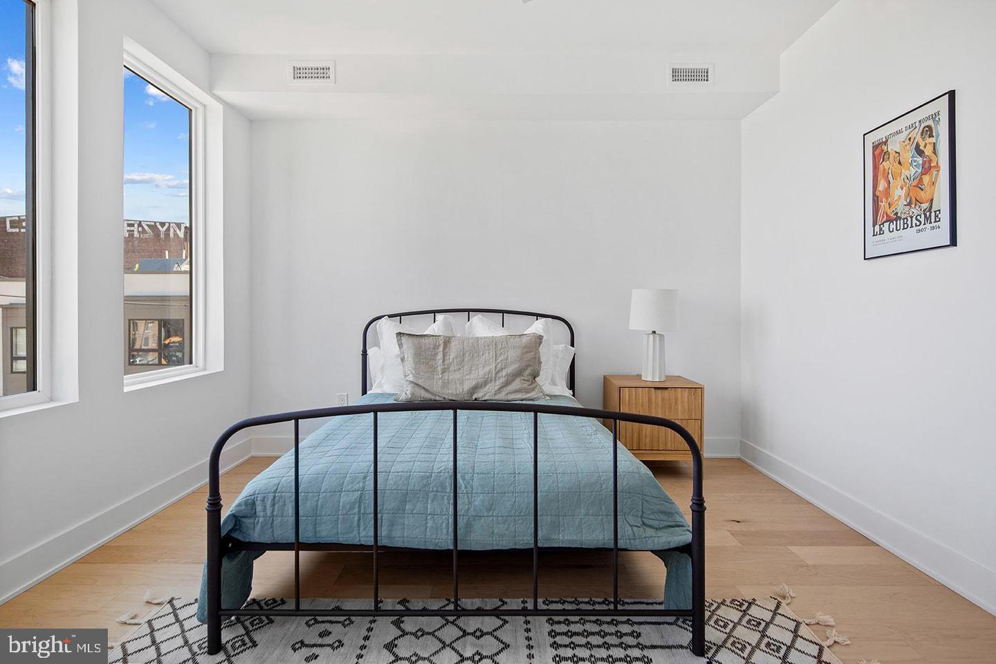 OLDE KENSINGTON - Residential