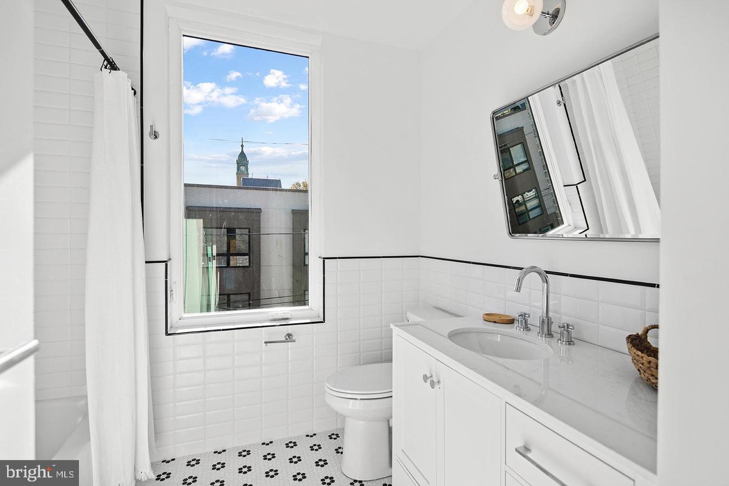 OLDE KENSINGTON - Residential