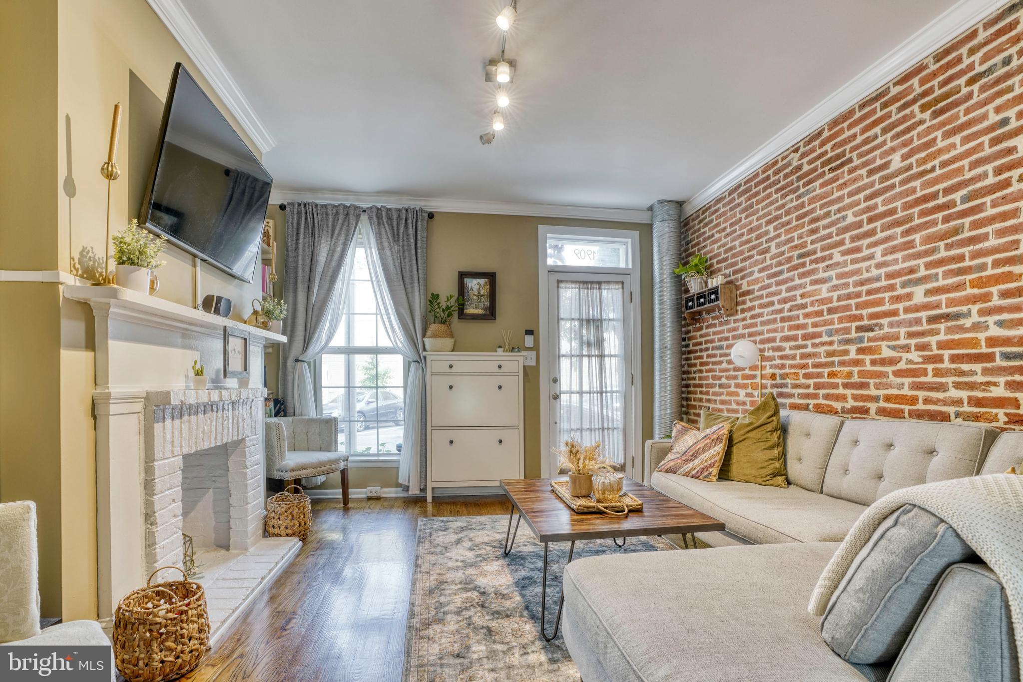 UPPER FELLS POINT - Residential