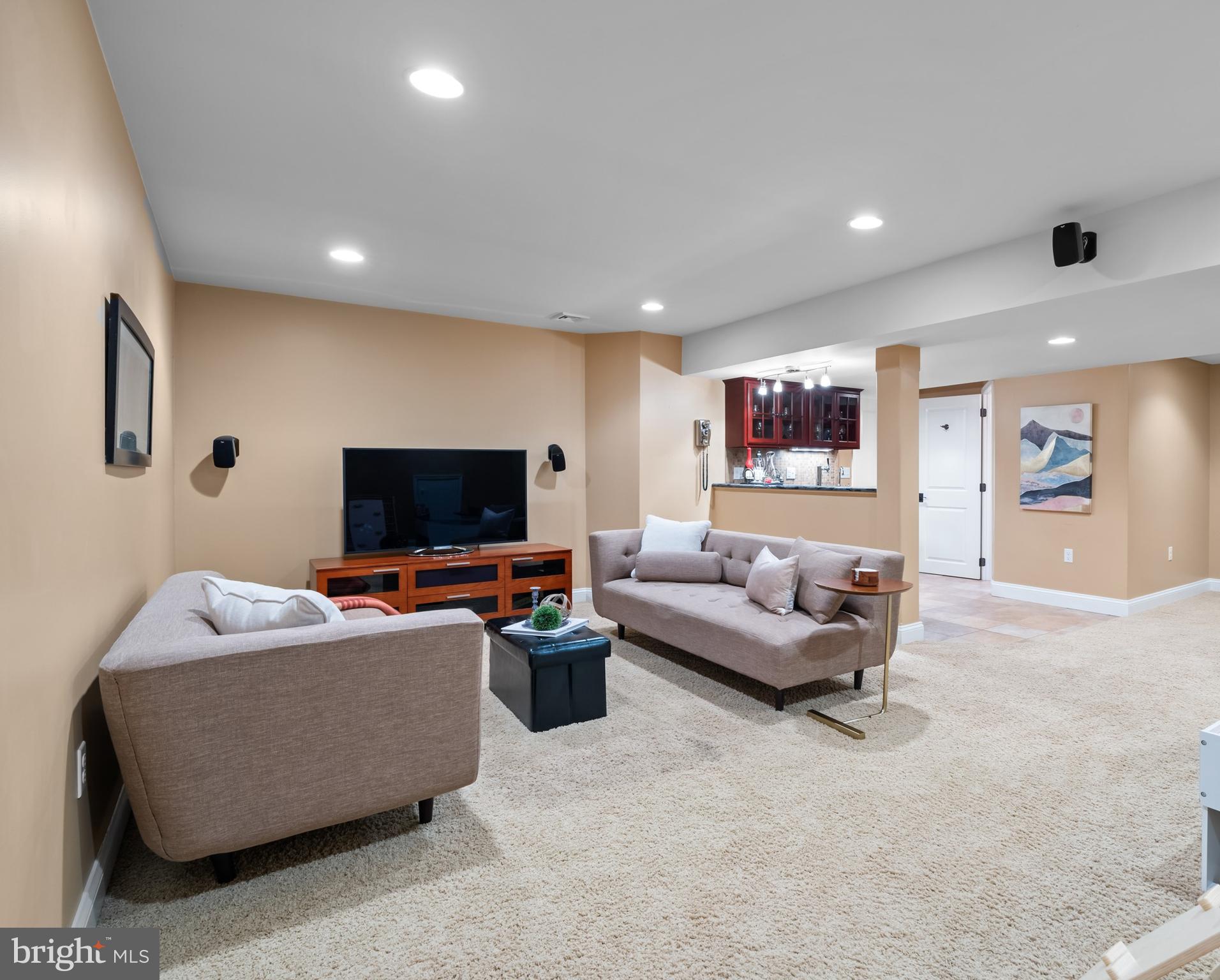 FOX HUNT ESTS - Residential