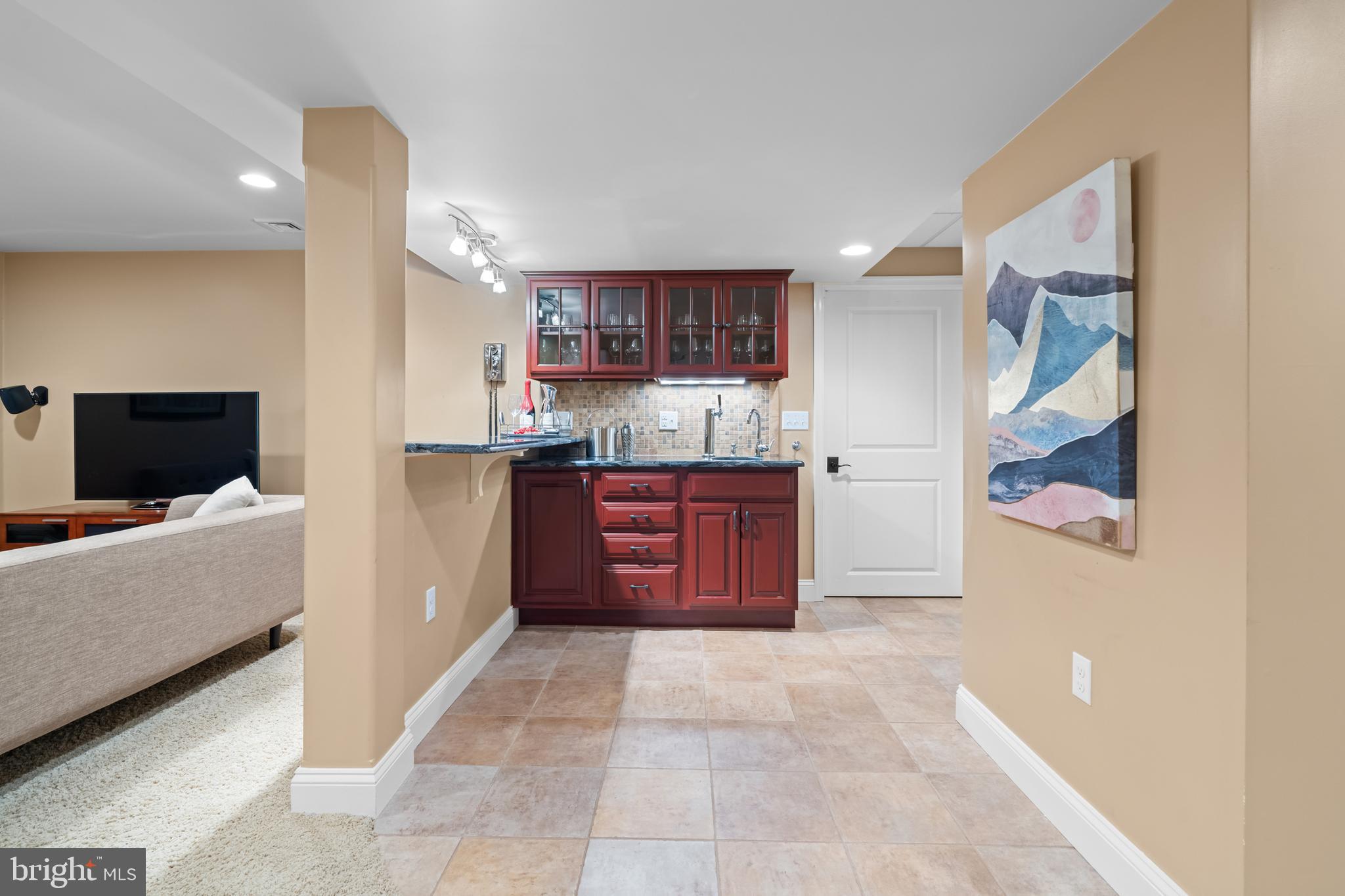 FOX HUNT ESTS - Residential