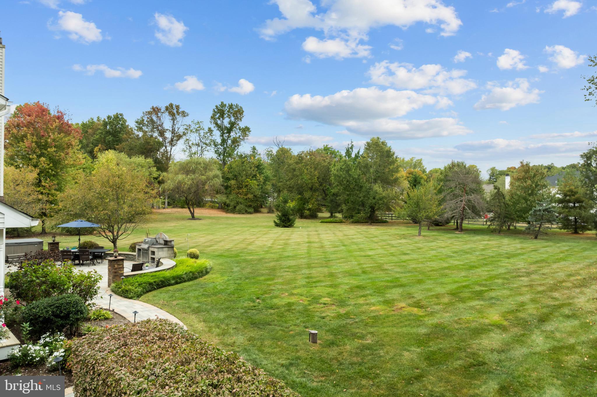 FOX HUNT ESTS - Residential