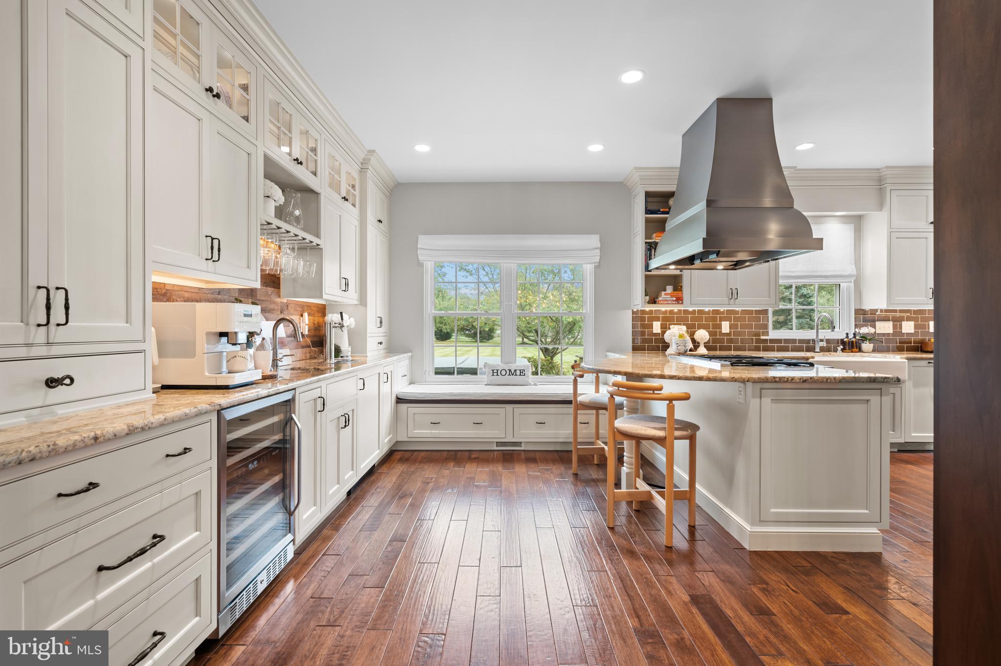 FOX HUNT ESTS - Residential