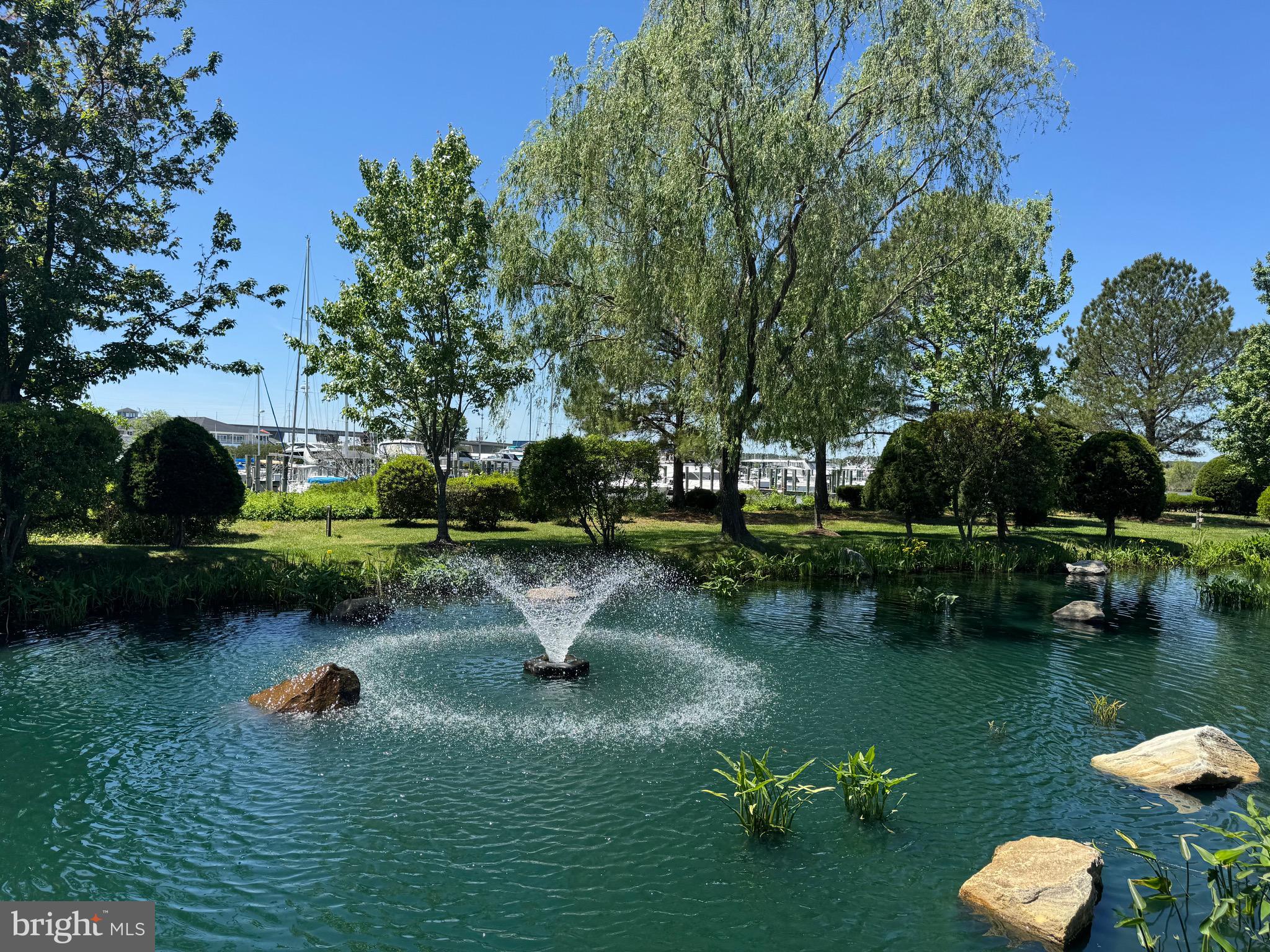 NARROWS POINTE - Residential