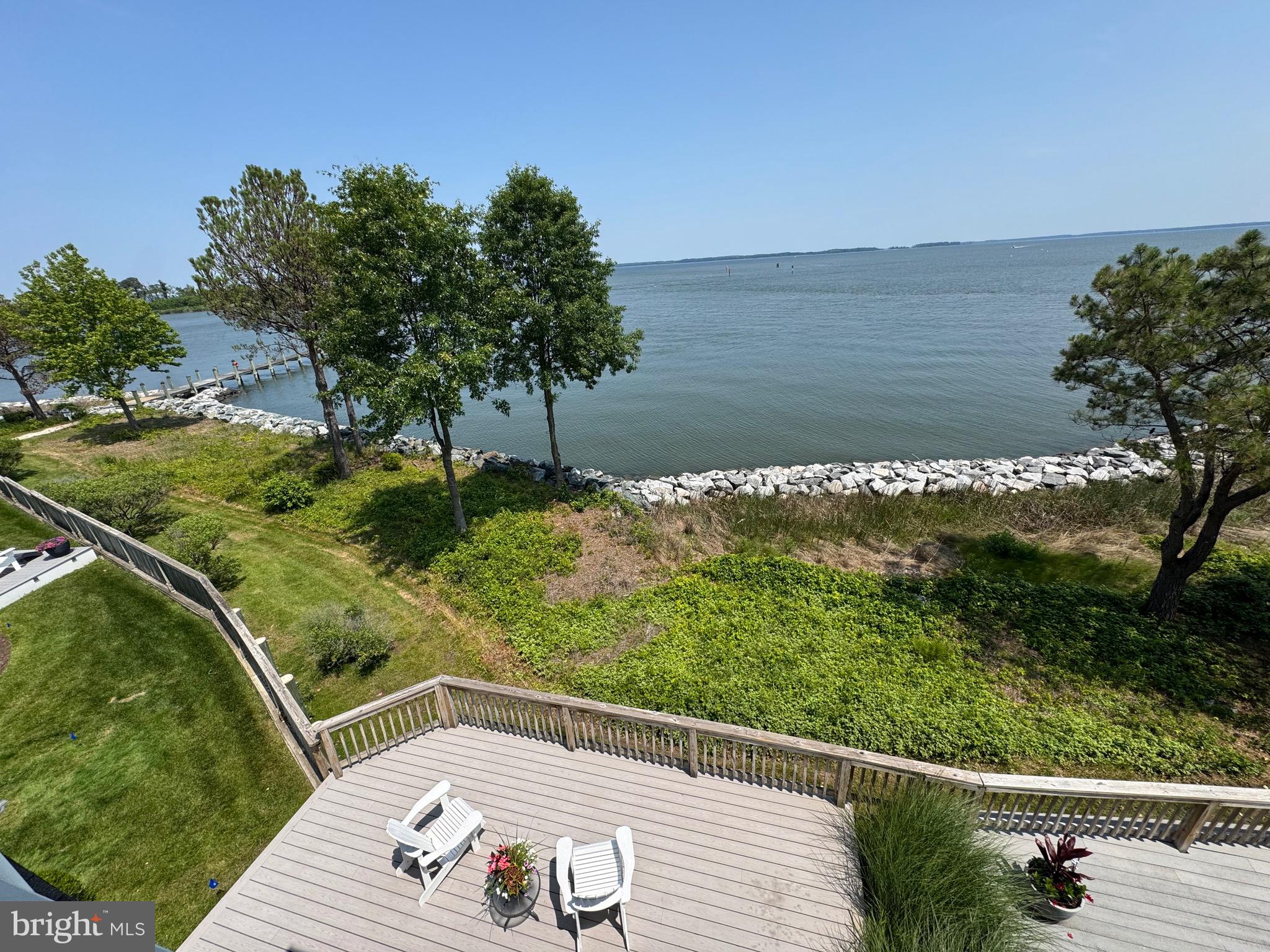 NARROWS POINTE - Residential