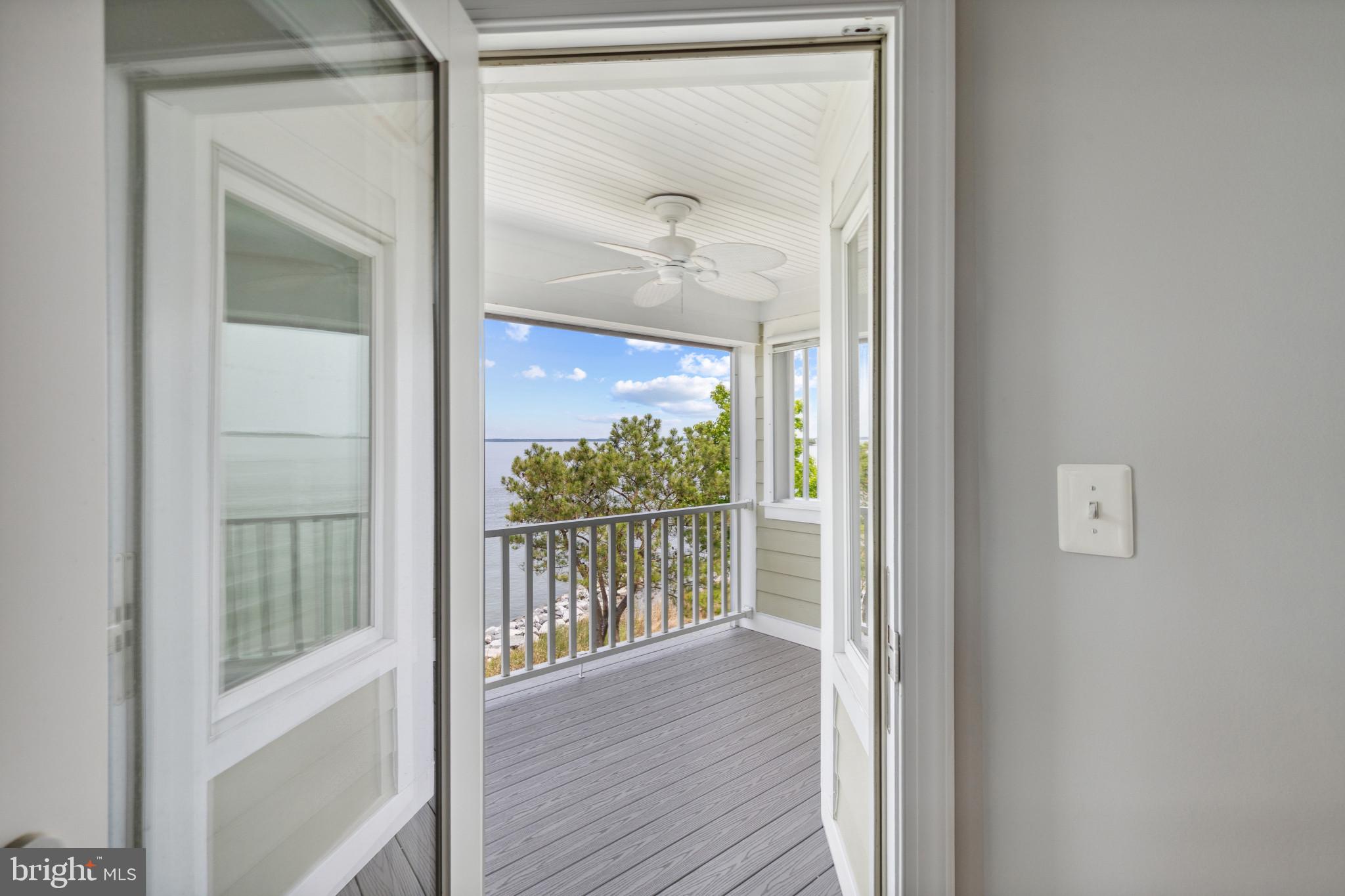 NARROWS POINTE - Residential