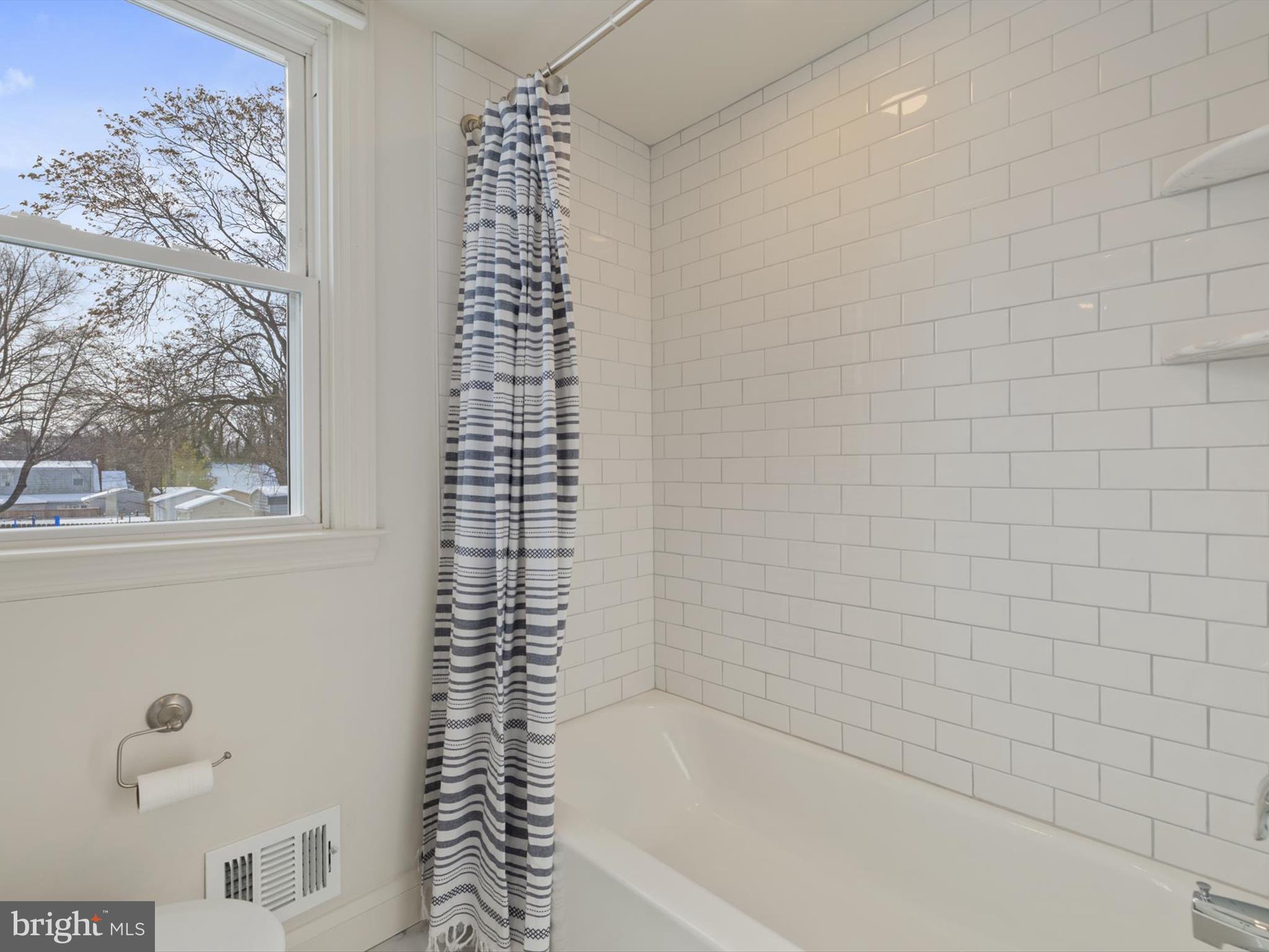 GLEN BURNIE - Residential