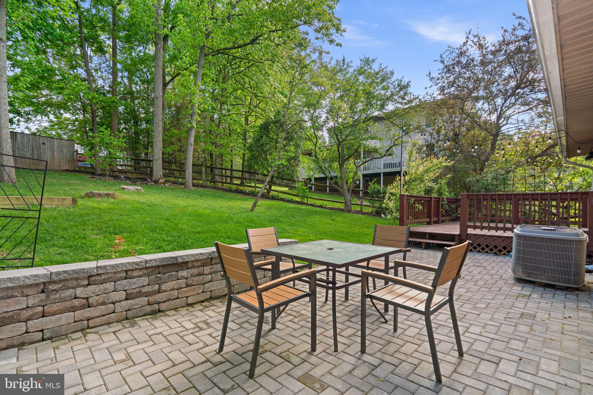 CANBURY WOODS - Residential
