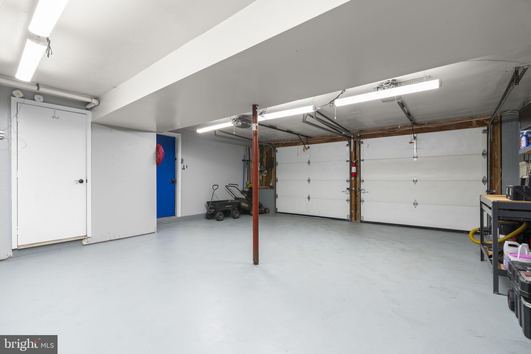 CANBURY WOODS - Residential