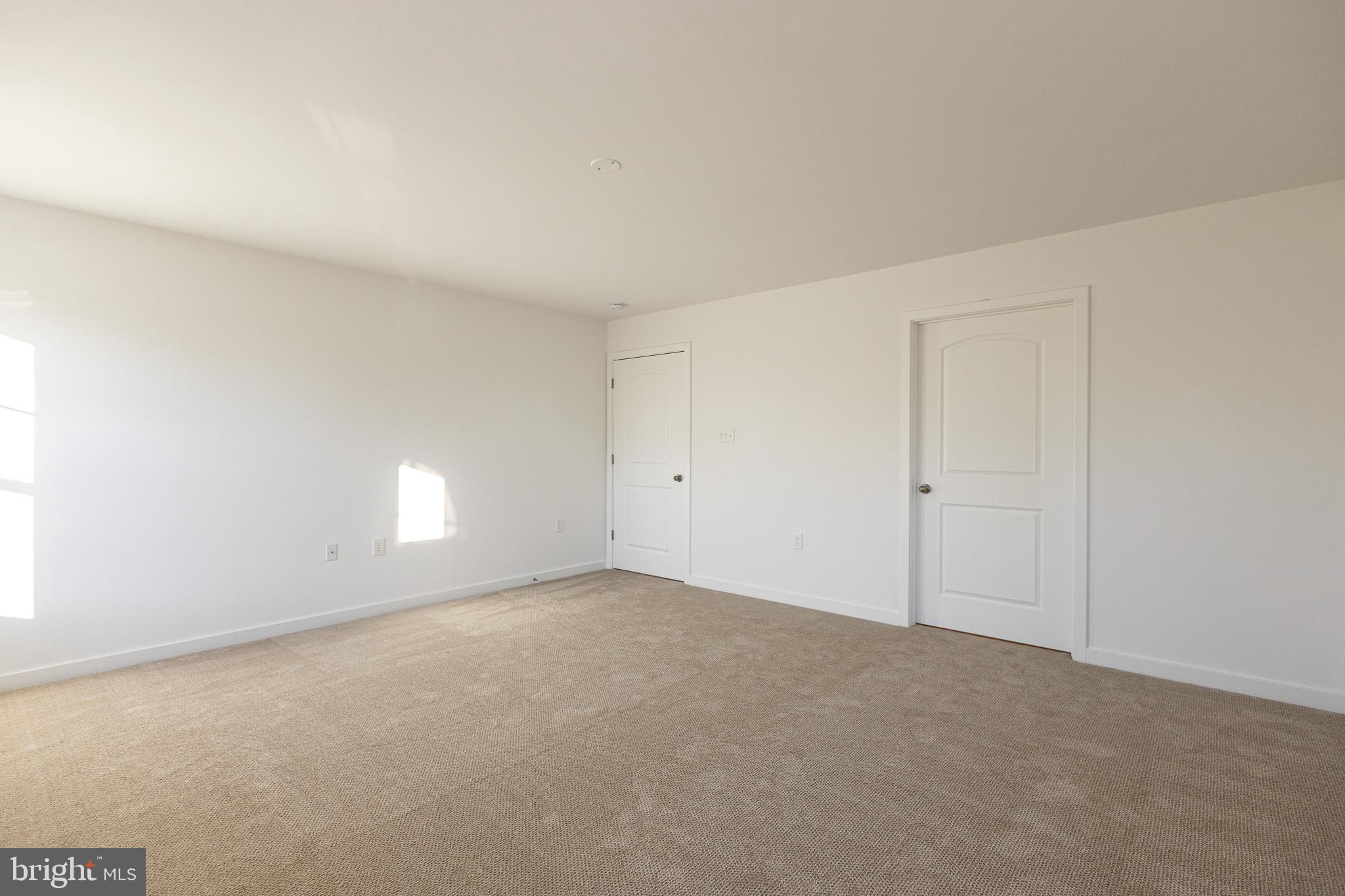 CARDINAL POINTE - Residential