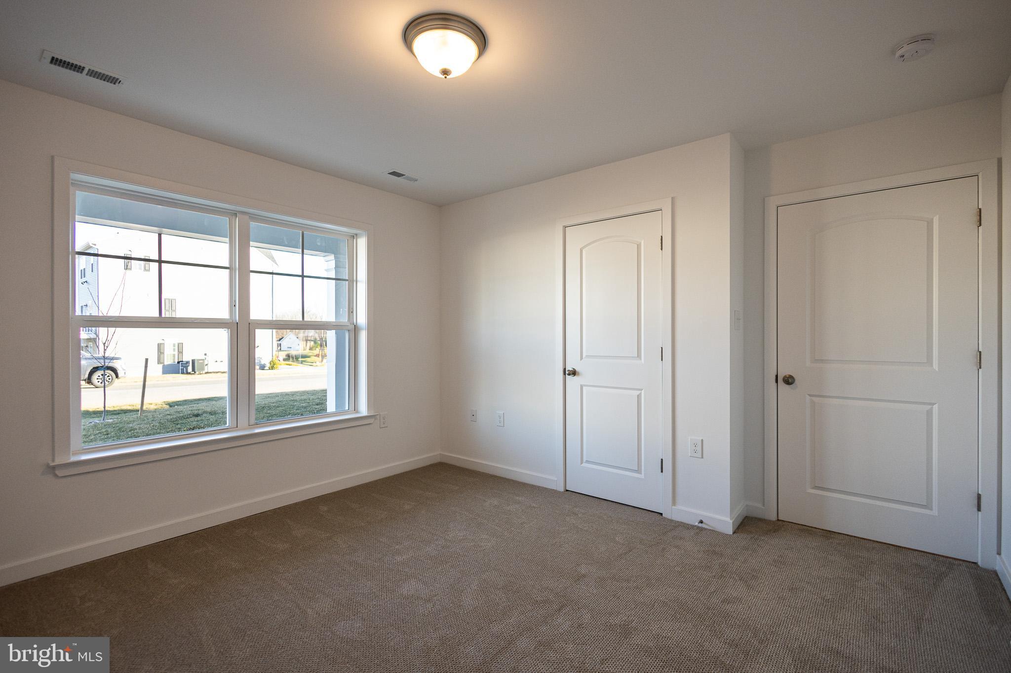 CARDINAL POINTE - Residential