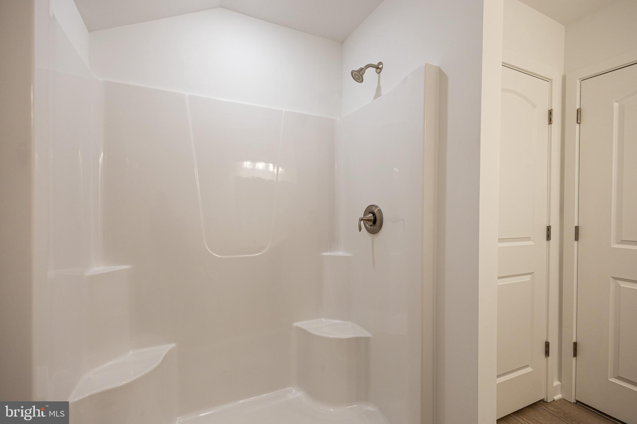 CARDINAL POINTE - Residential