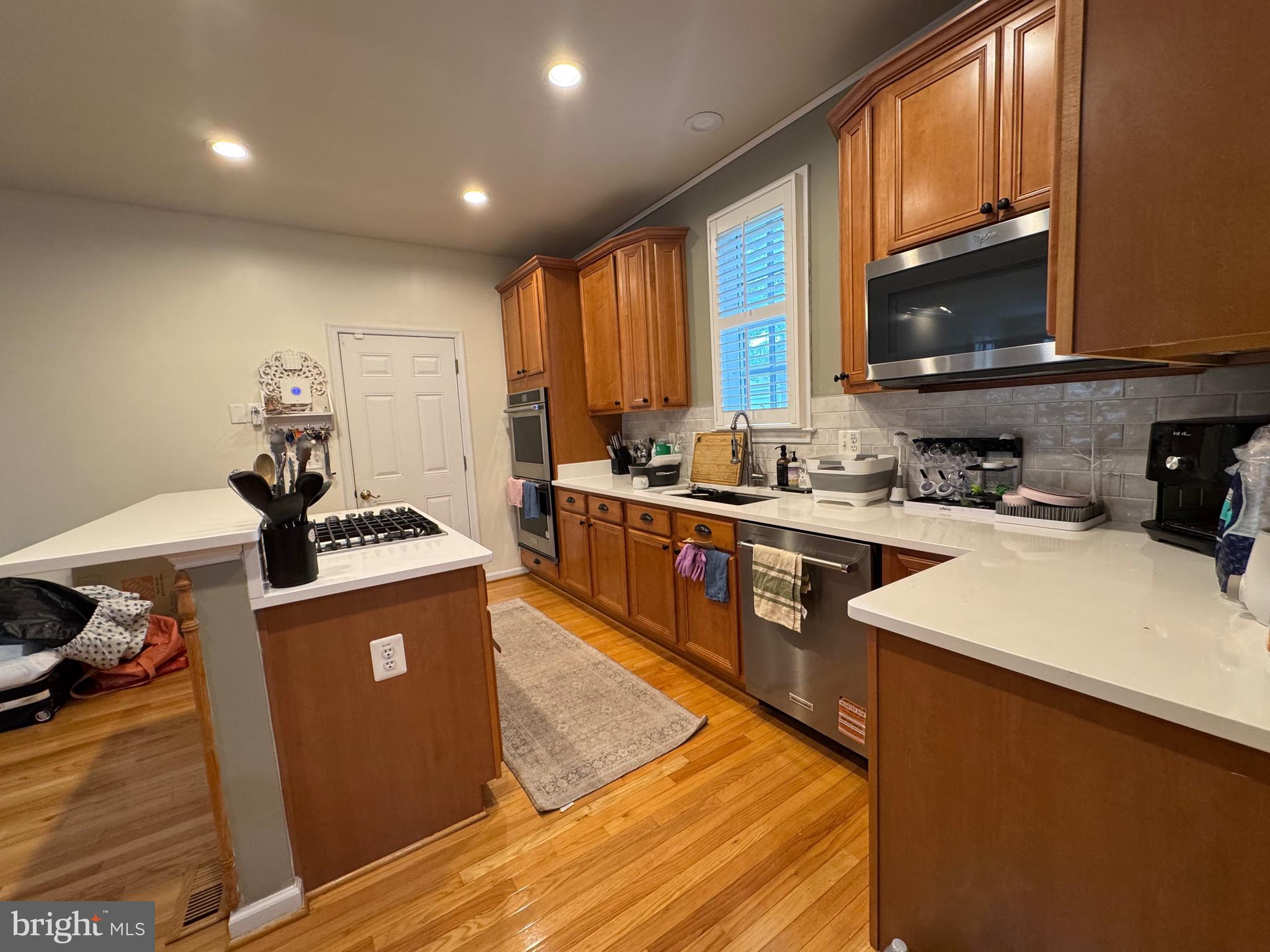 NEW BRISTOW VILLAGE - Residential