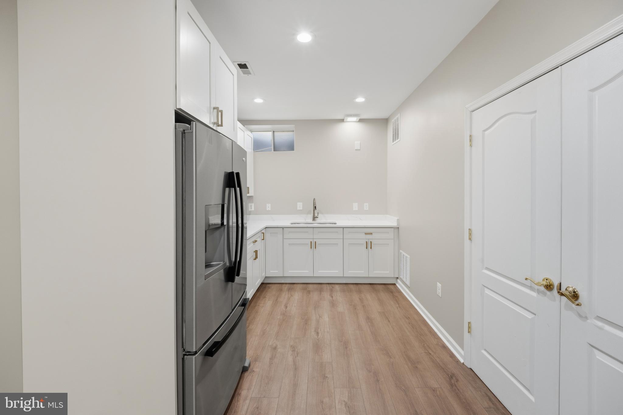 NEW BRISTOW VILLAGE - Residential