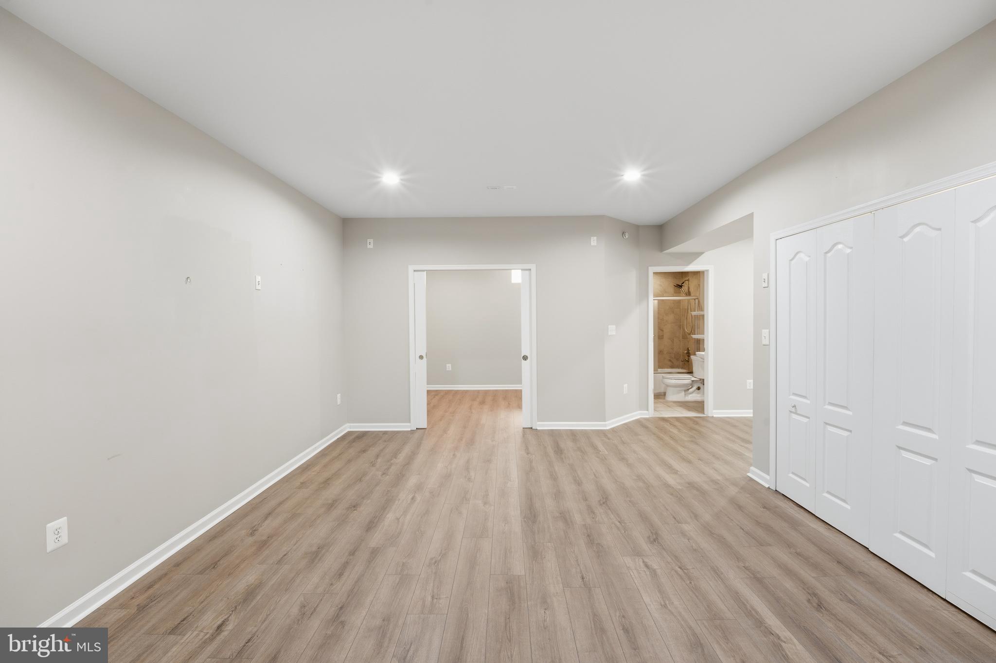 NEW BRISTOW VILLAGE - Residential