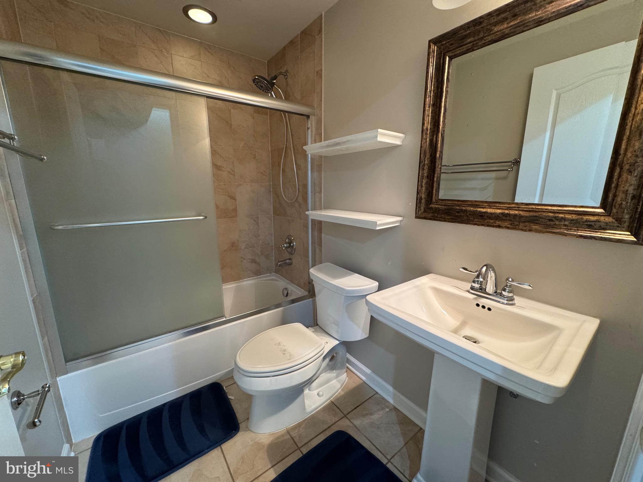 NEW BRISTOW VILLAGE - Residential