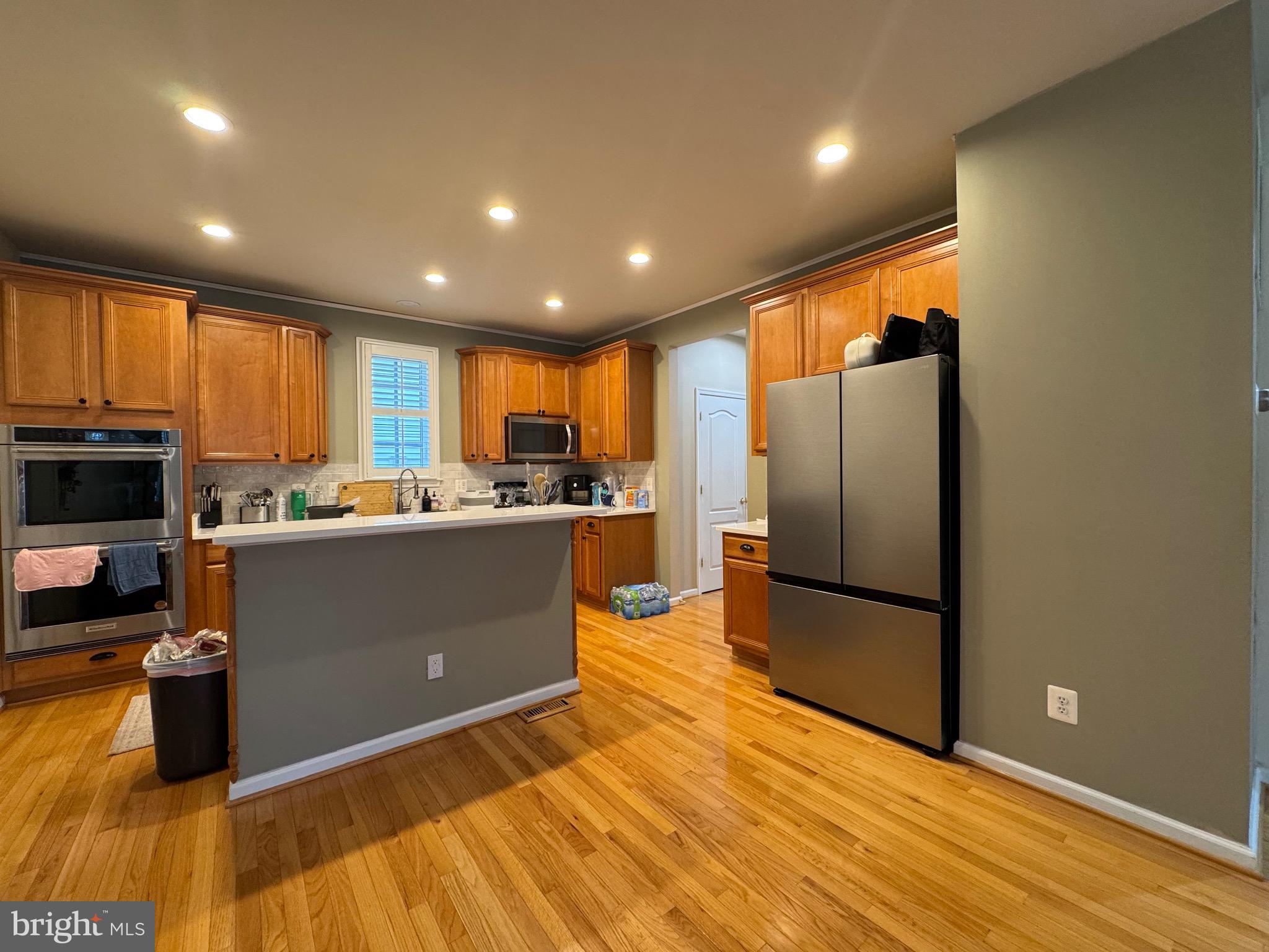 NEW BRISTOW VILLAGE - Residential