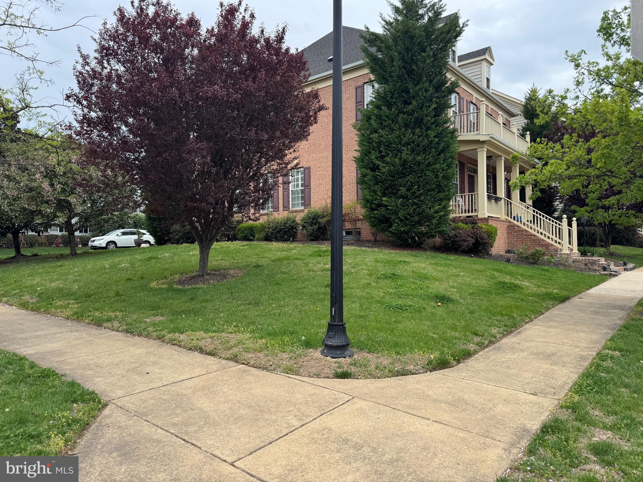 NEW BRISTOW VILLAGE - Residential