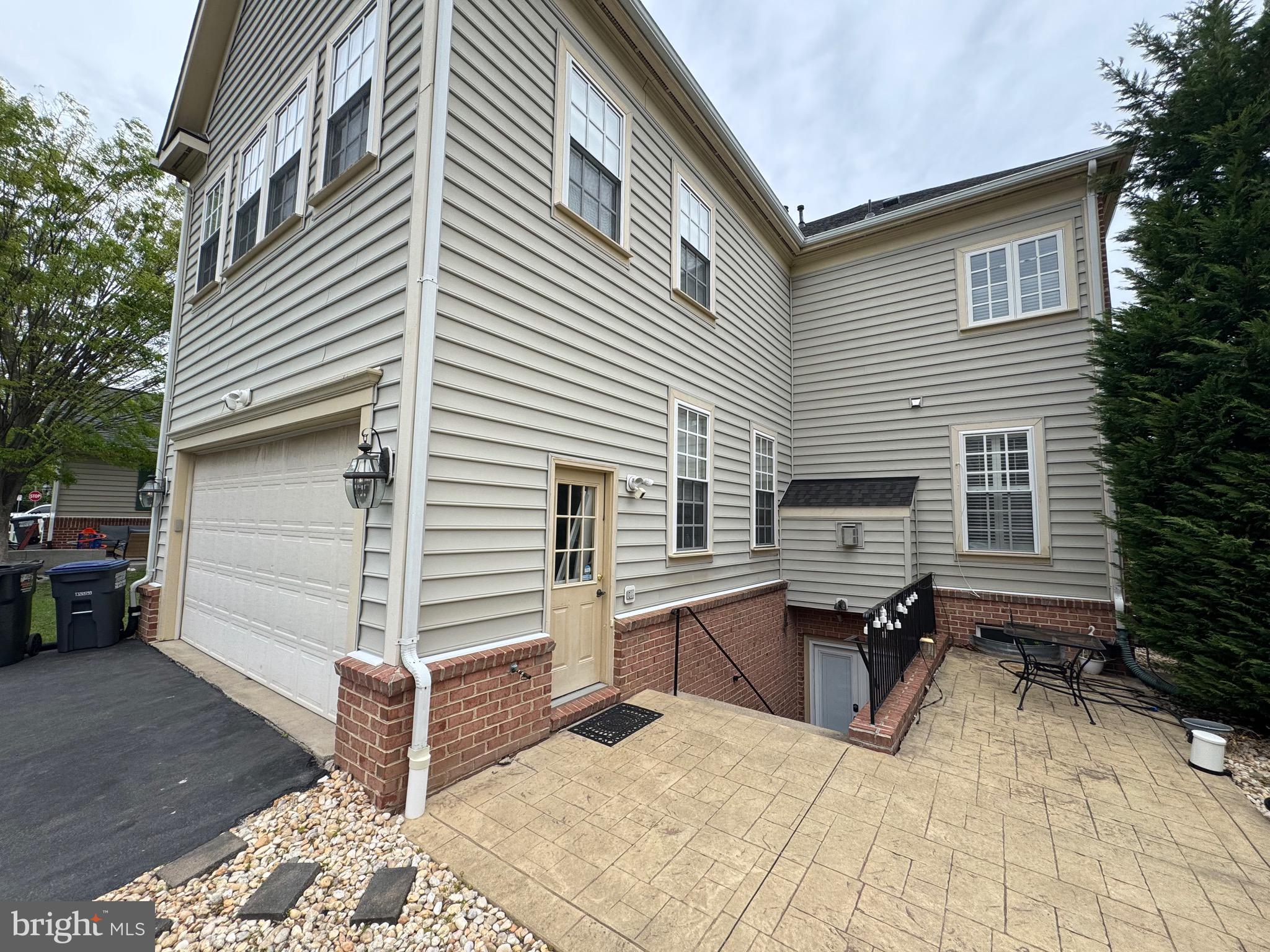 NEW BRISTOW VILLAGE - Residential