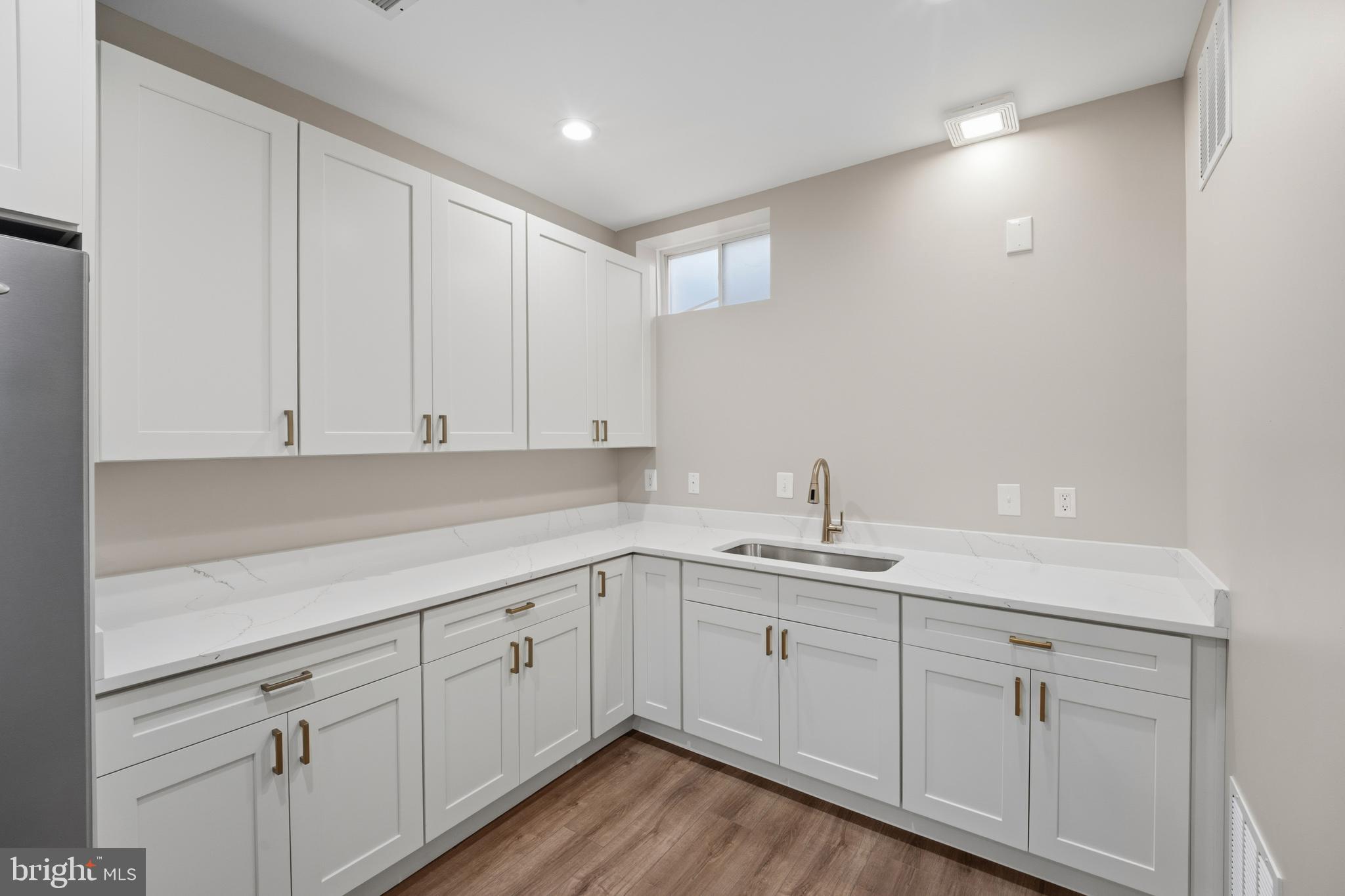 NEW BRISTOW VILLAGE - Residential