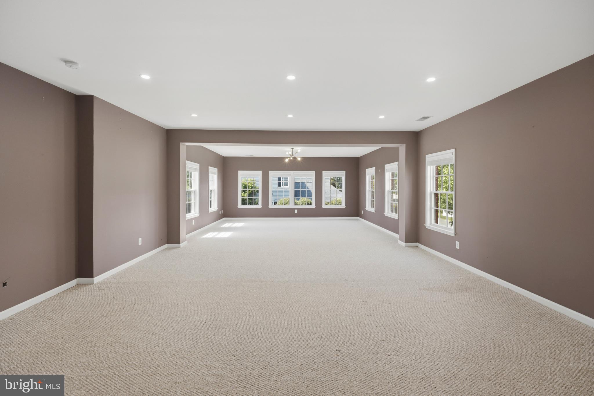 NEW BRISTOW VILLAGE - Residential