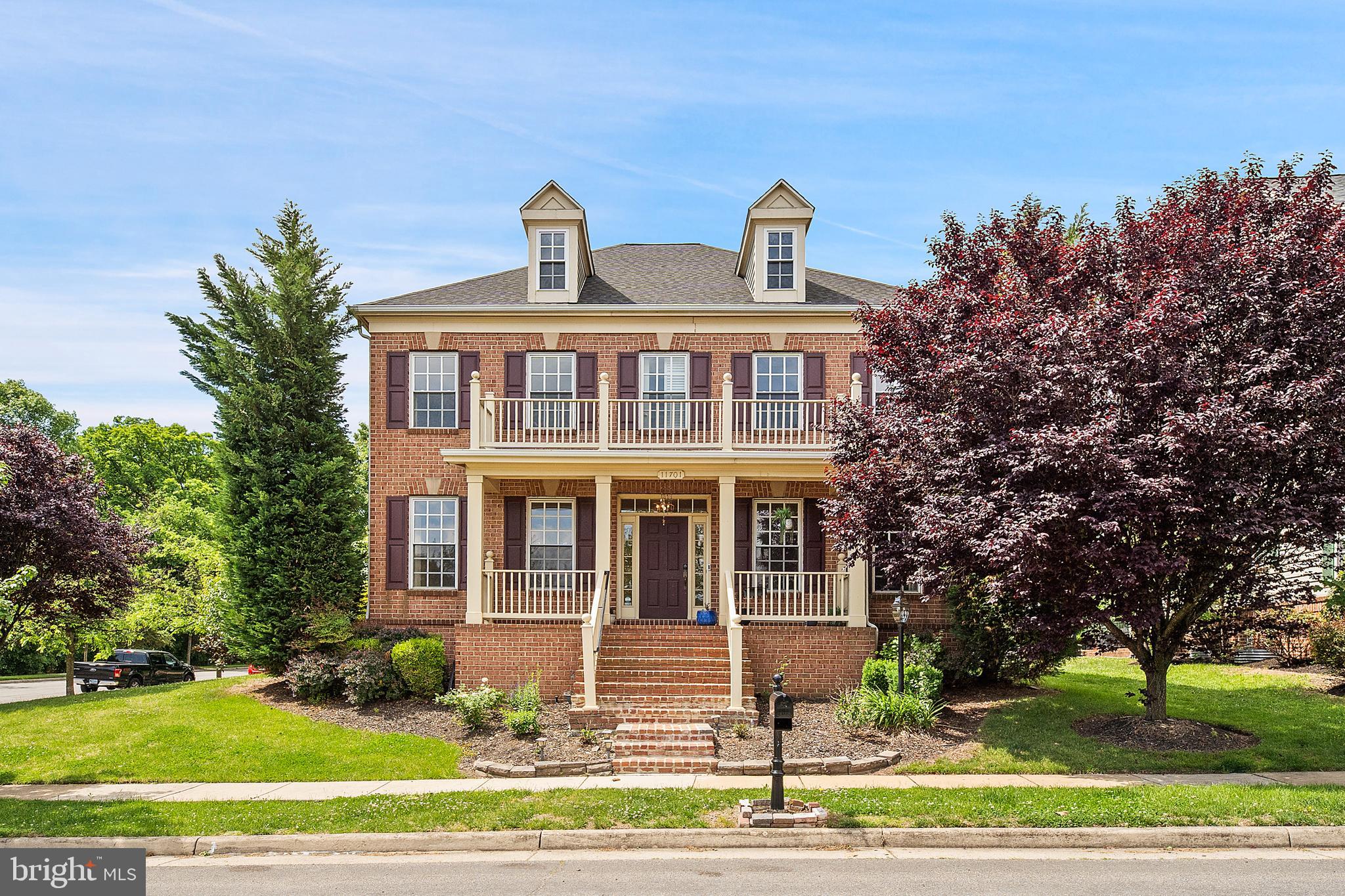 NEW BRISTOW VILLAGE - Residential