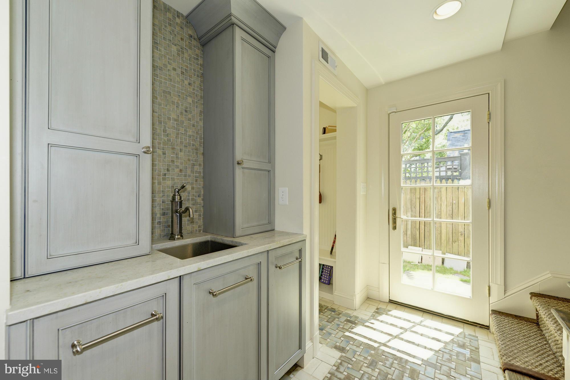 BELLE HAVEN - Residential