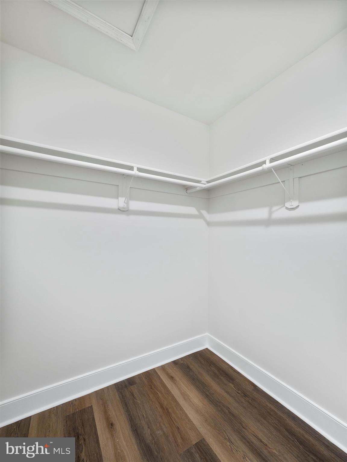 HONEYWOOD - Residential