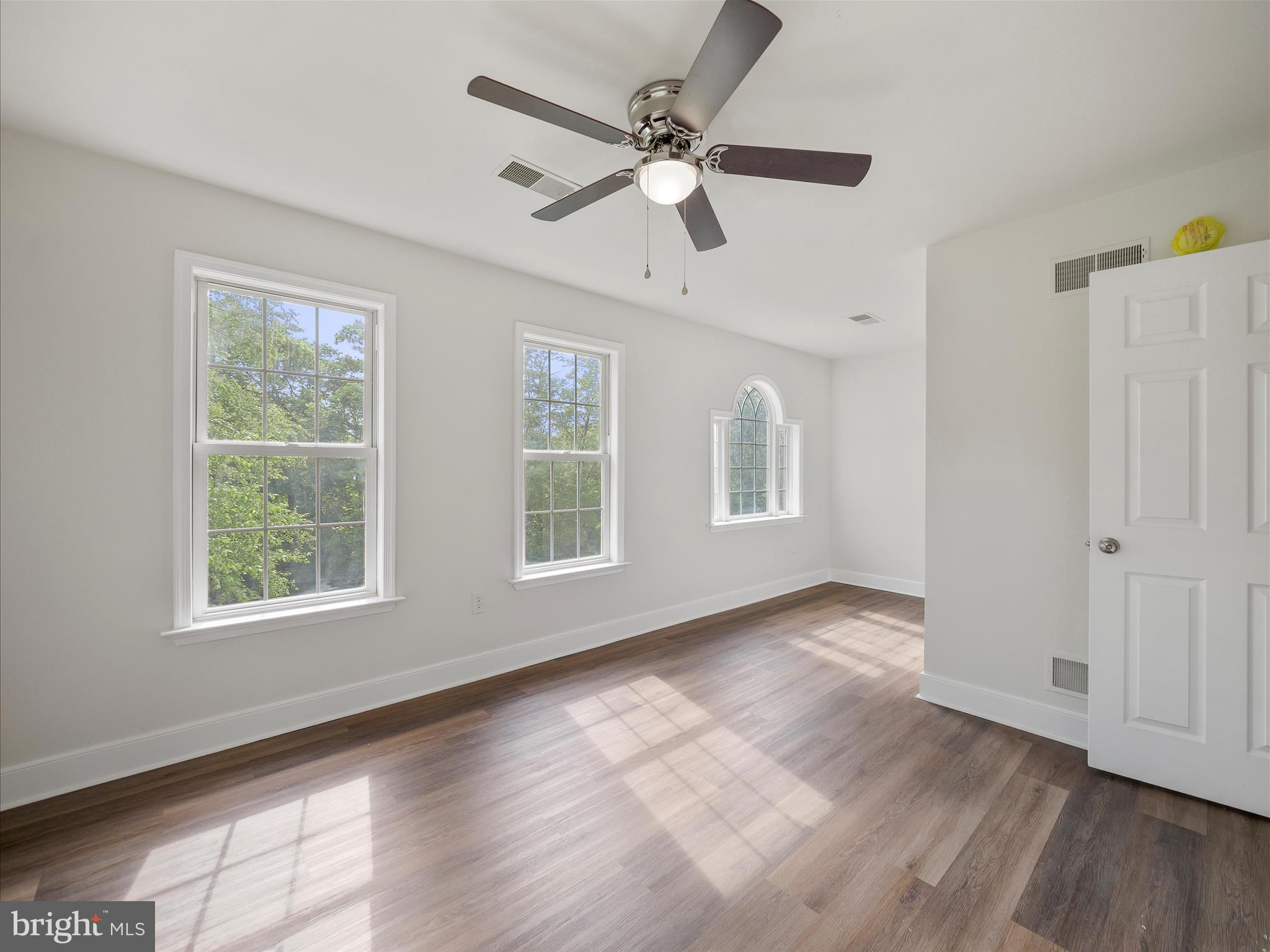 HONEYWOOD - Residential