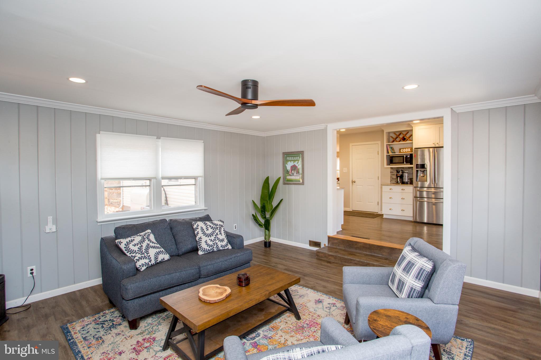 HIGHLAND TERR - Residential