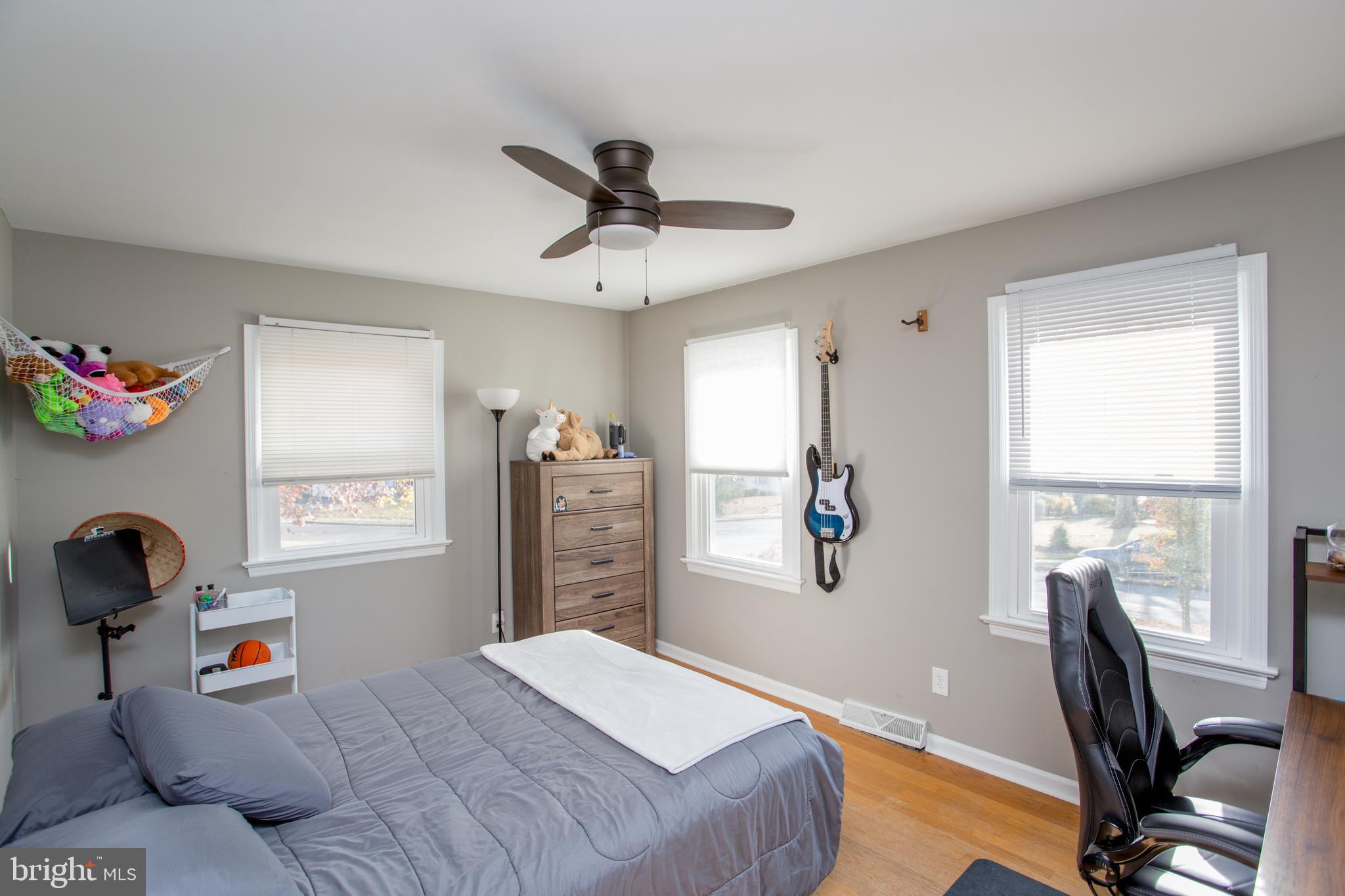 HIGHLAND TERR - Residential