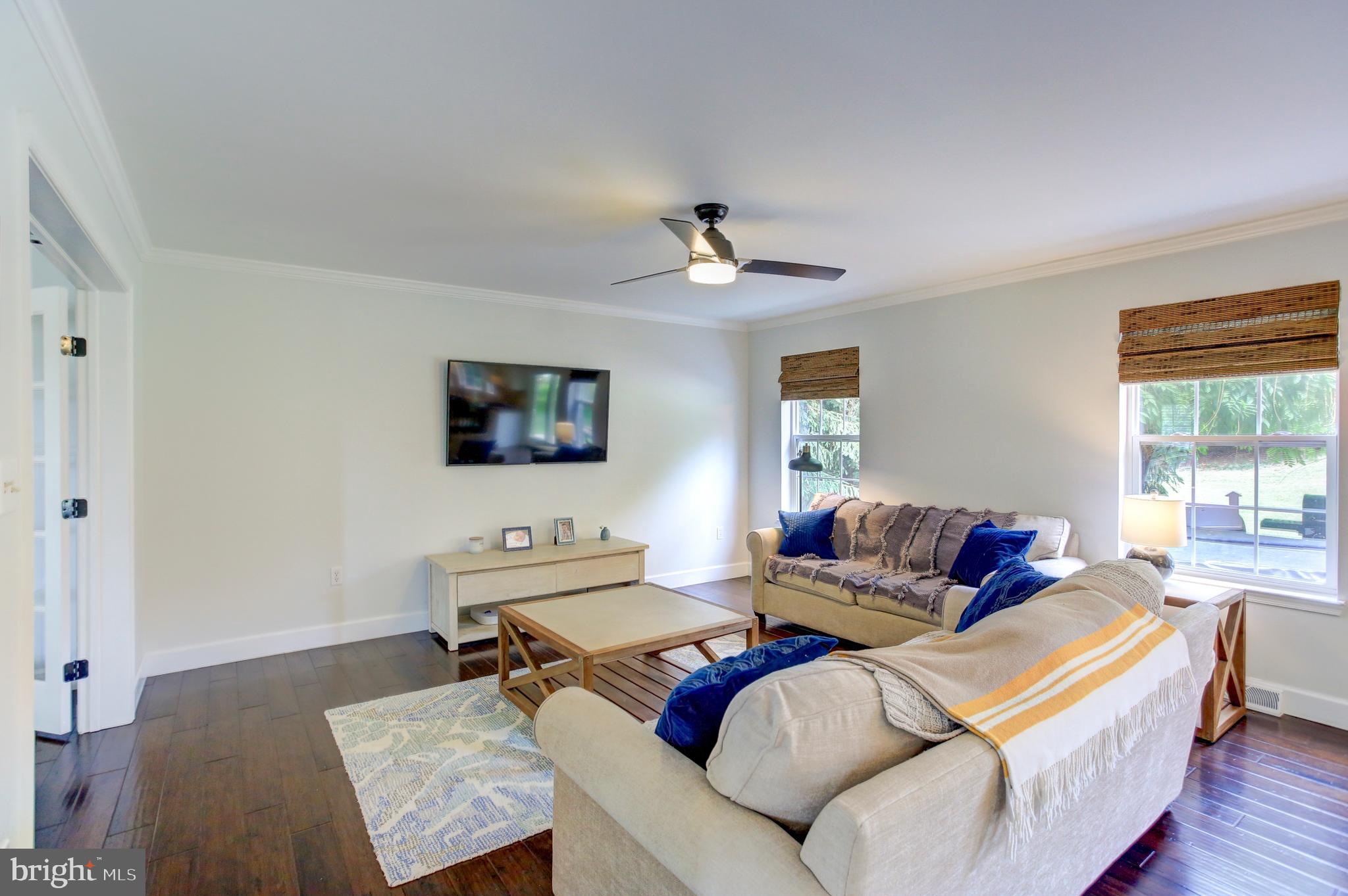 BRIAR BEND - Residential