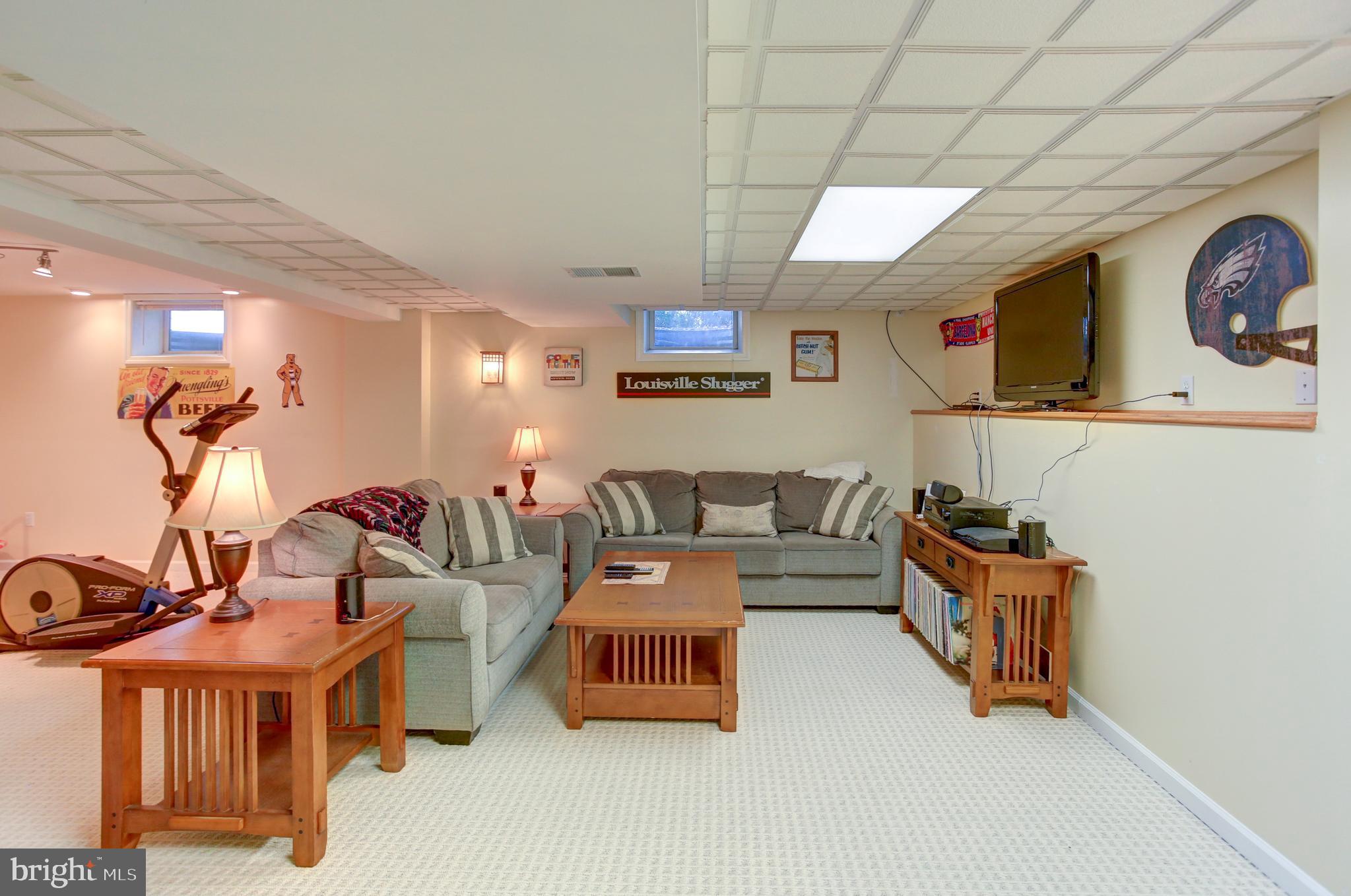 BRIAR BEND - Residential