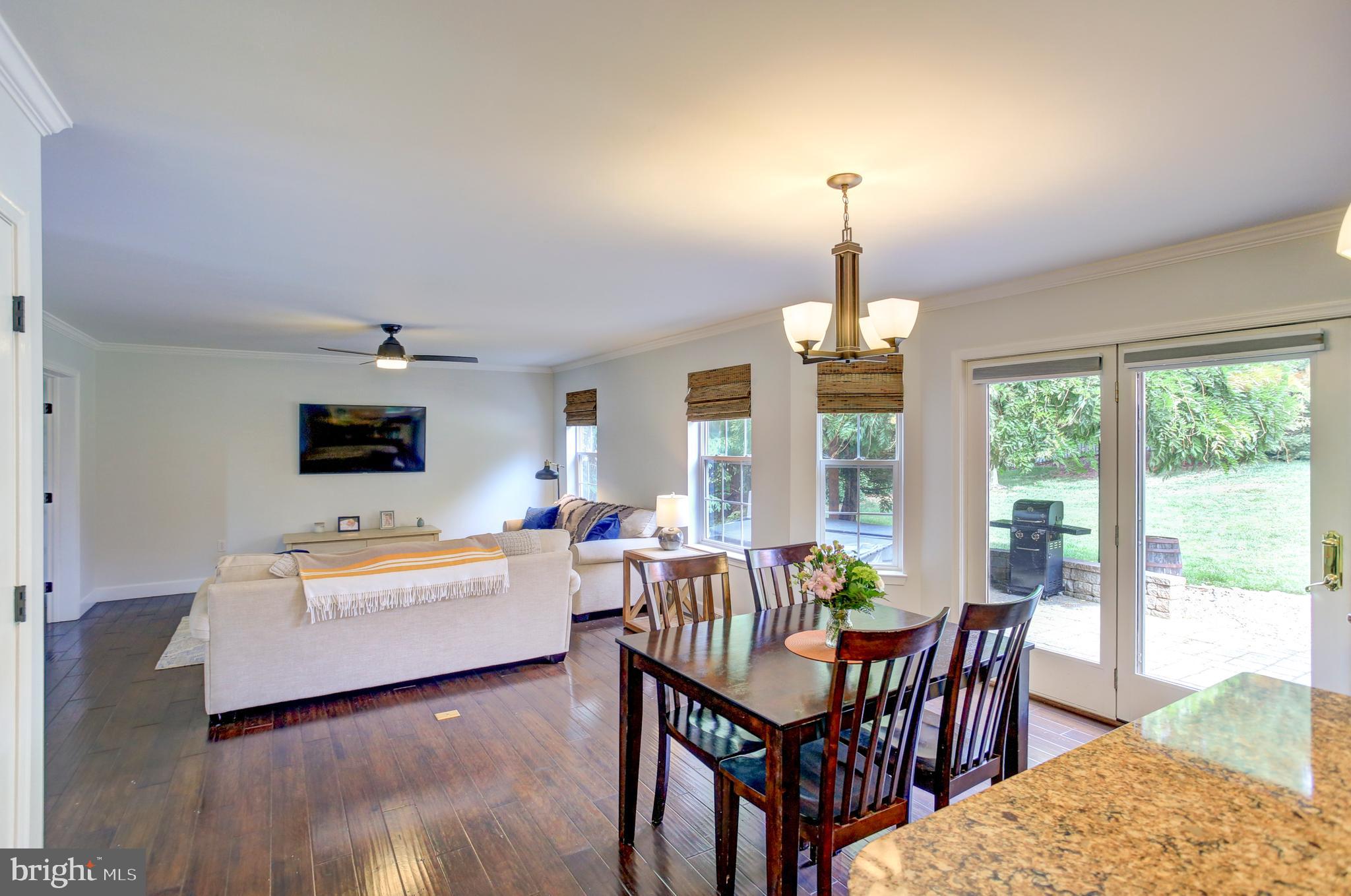 BRIAR BEND - Residential