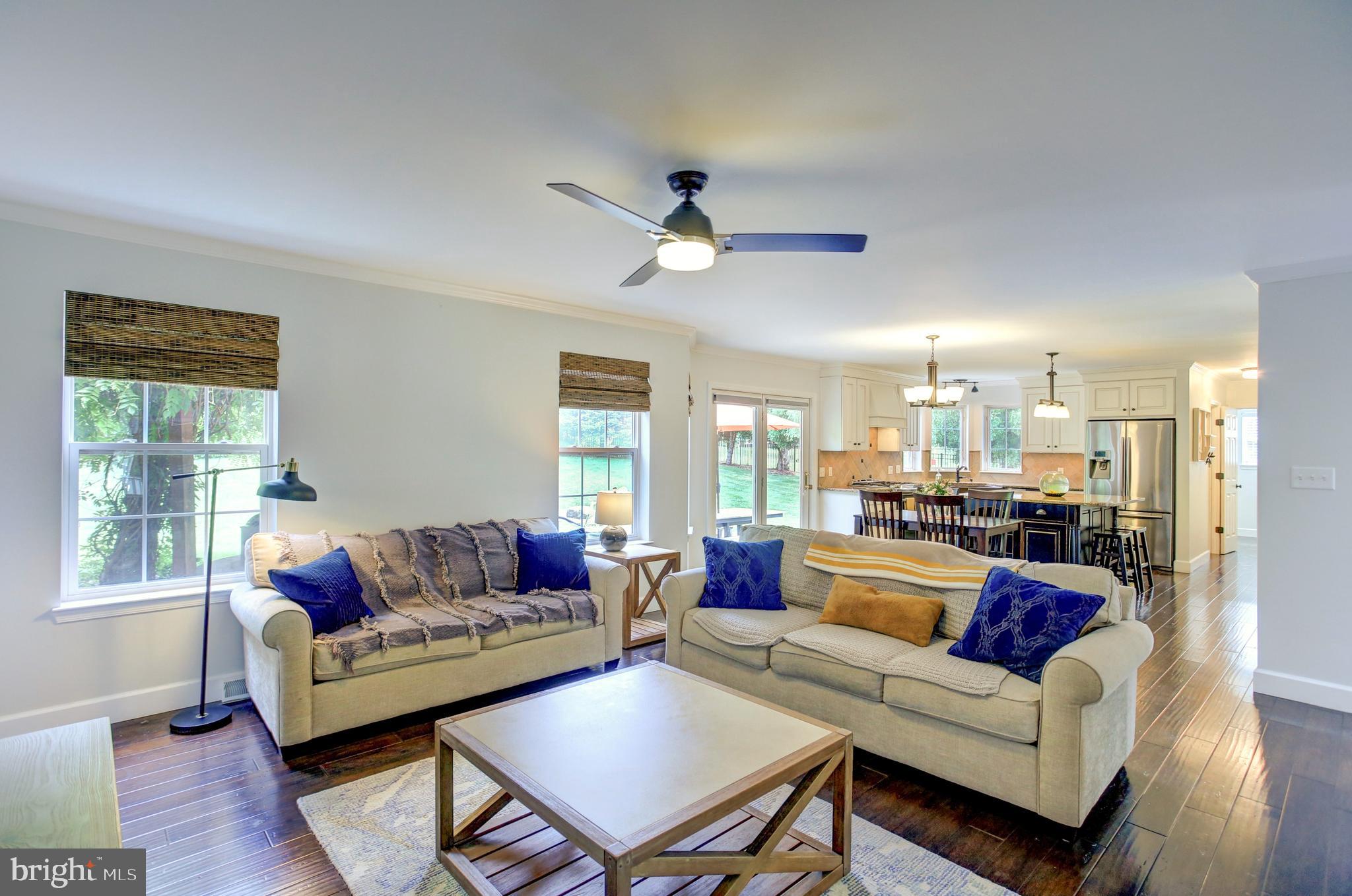 BRIAR BEND - Residential