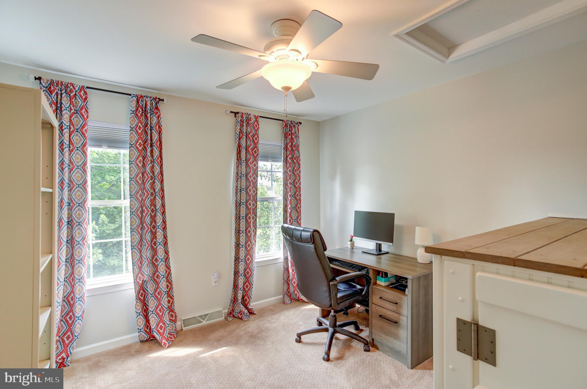 BRIAR BEND - Residential