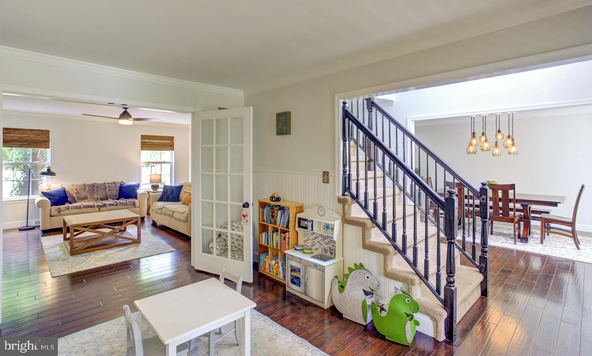 BRIAR BEND - Residential