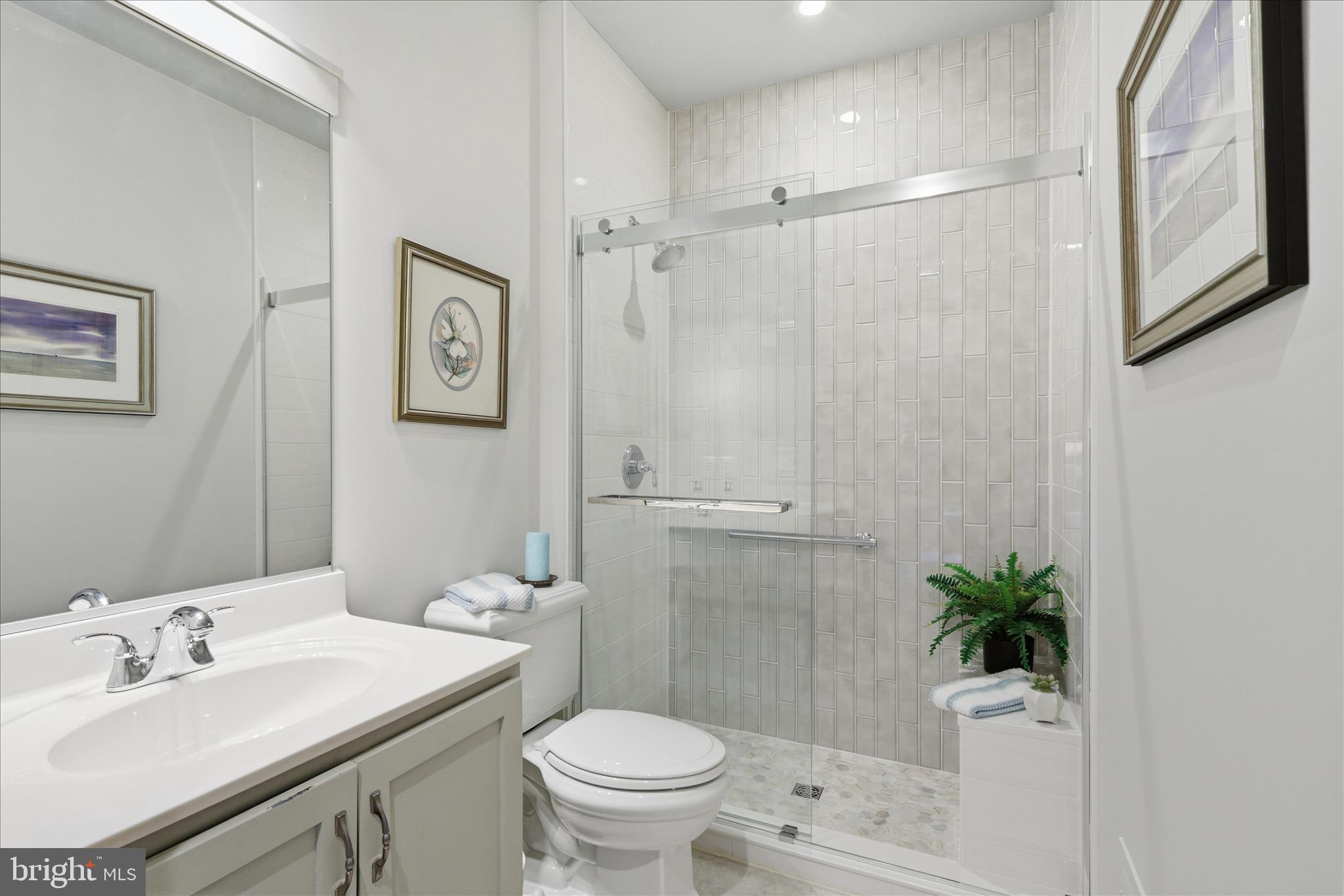 REGENCY AT DOMINION VALLEY - Residential