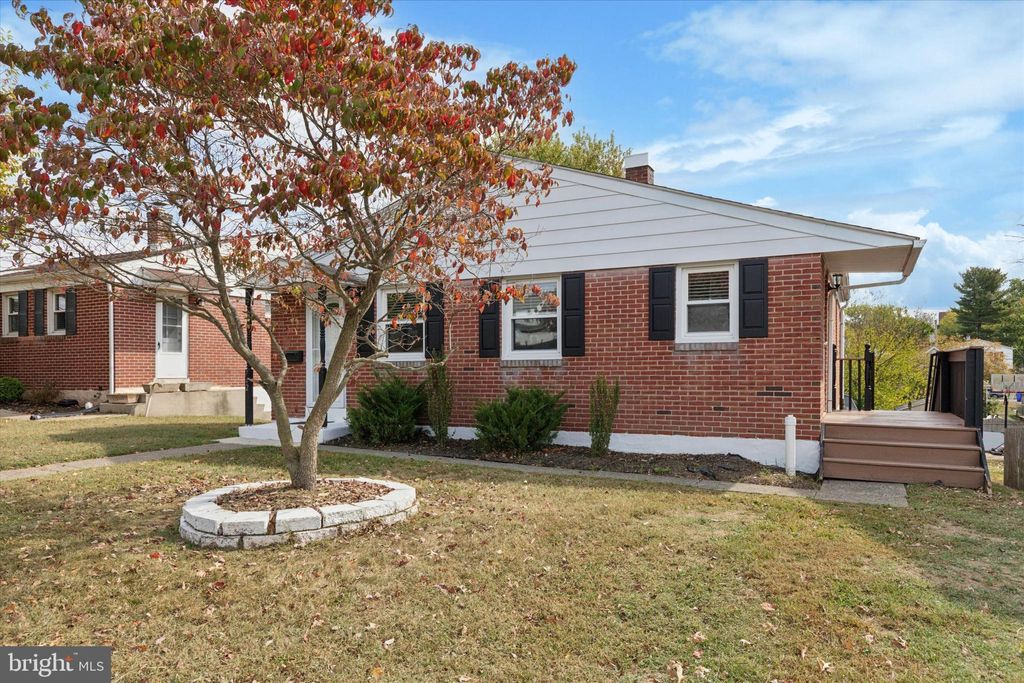 Photo of 742 N Hanover Street, POTTSTOWN, PA 19464 (MLS # PAMC2155348)