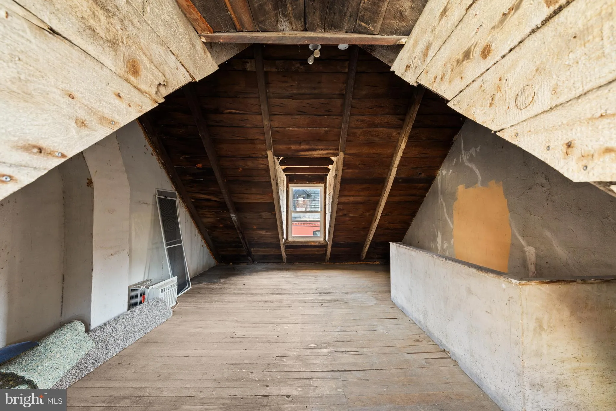 Lancaster, Pennsylvania 17603, United States, 3 Bedrooms Bedrooms, ,1 BathroomBathrooms,Residential,Active,90641