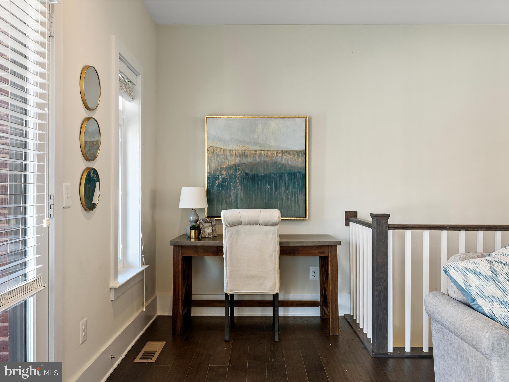 ASHBURN OVERLOOK - Residential