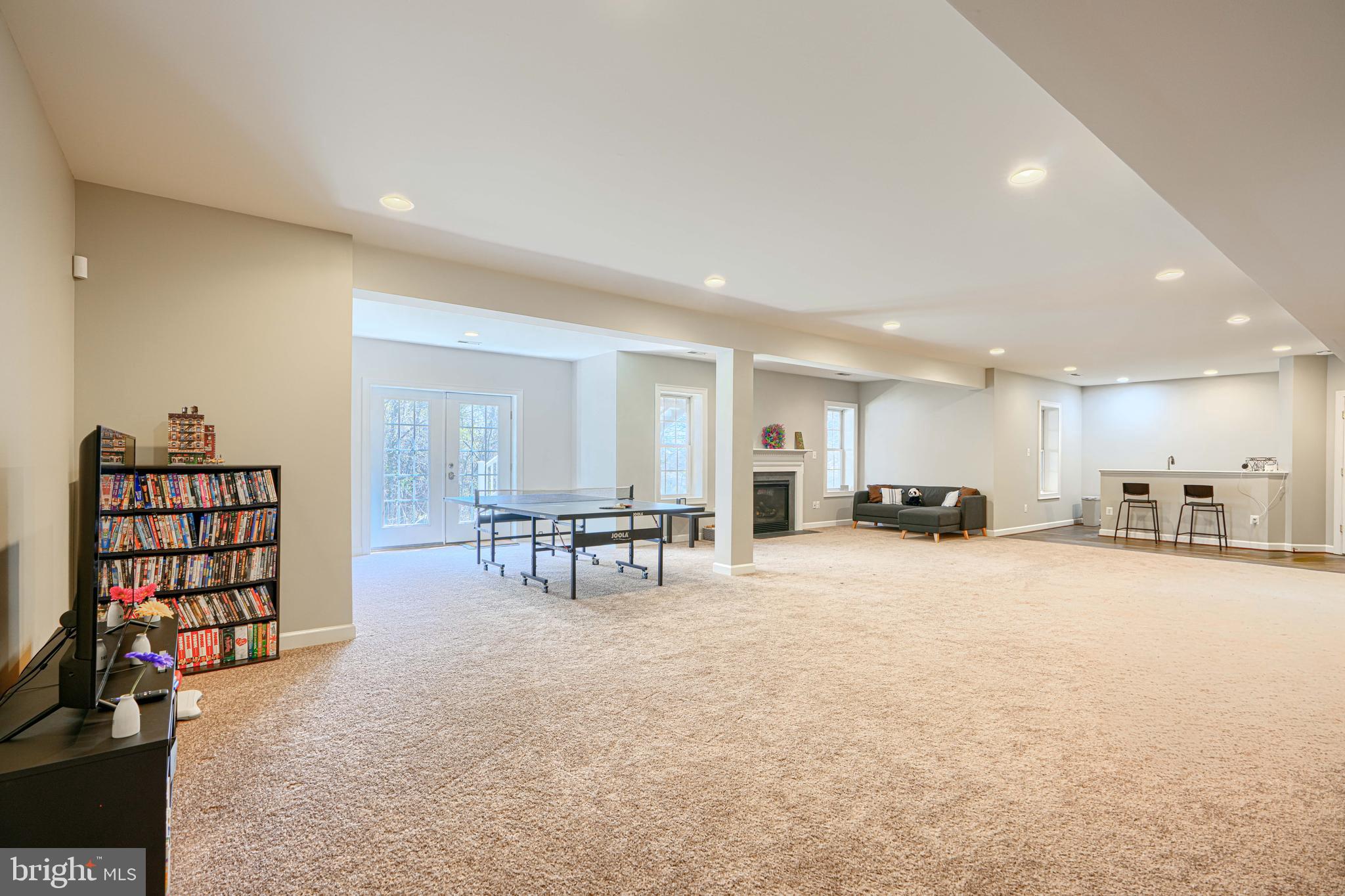 PERRY HALL - Residential