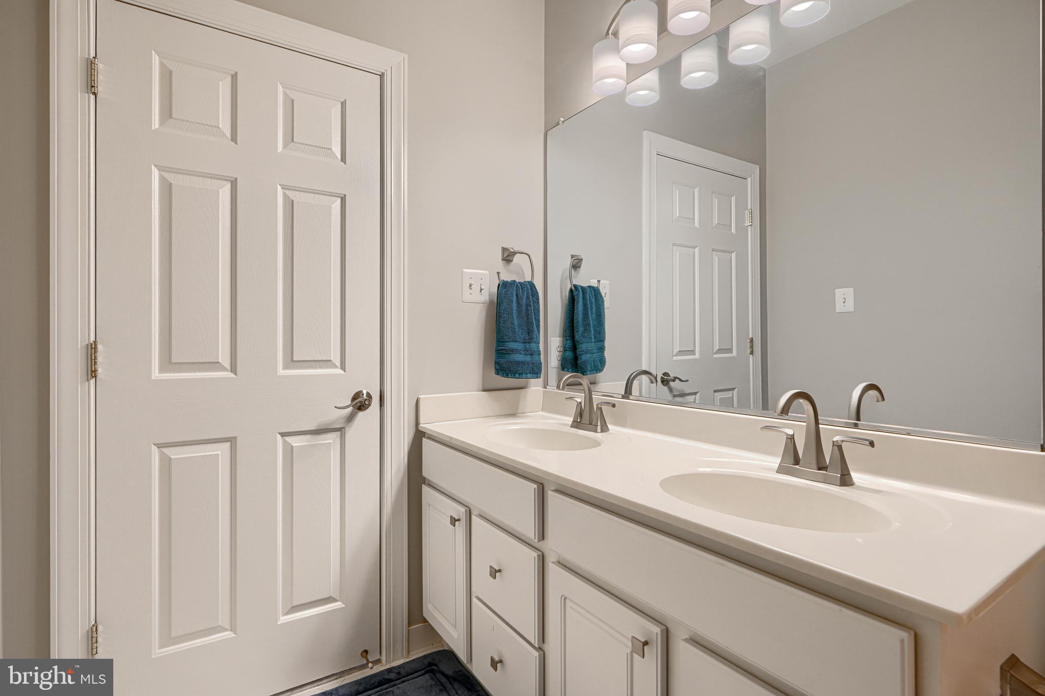 PERRY HALL - Residential