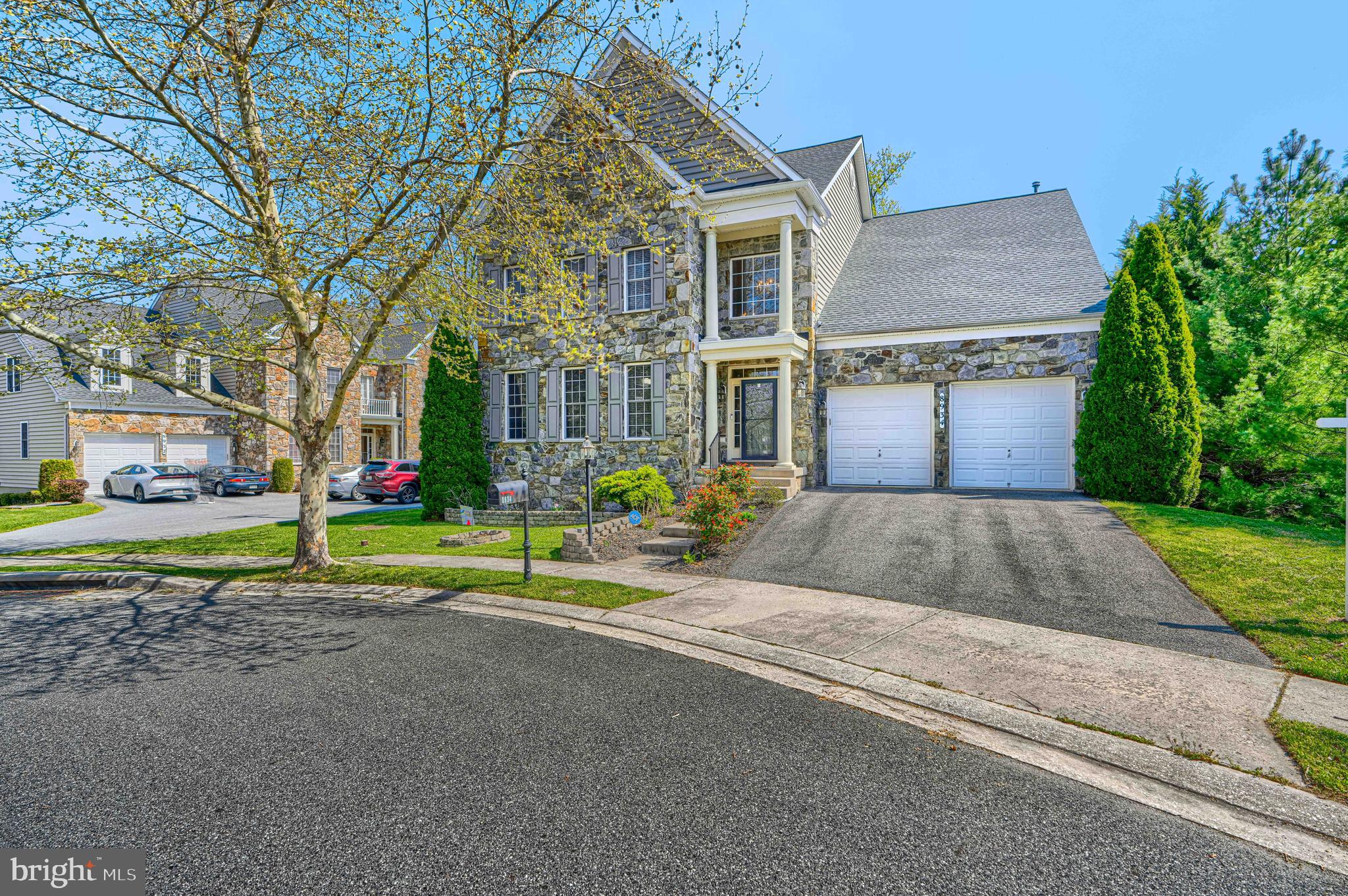 PERRY HALL - Residential