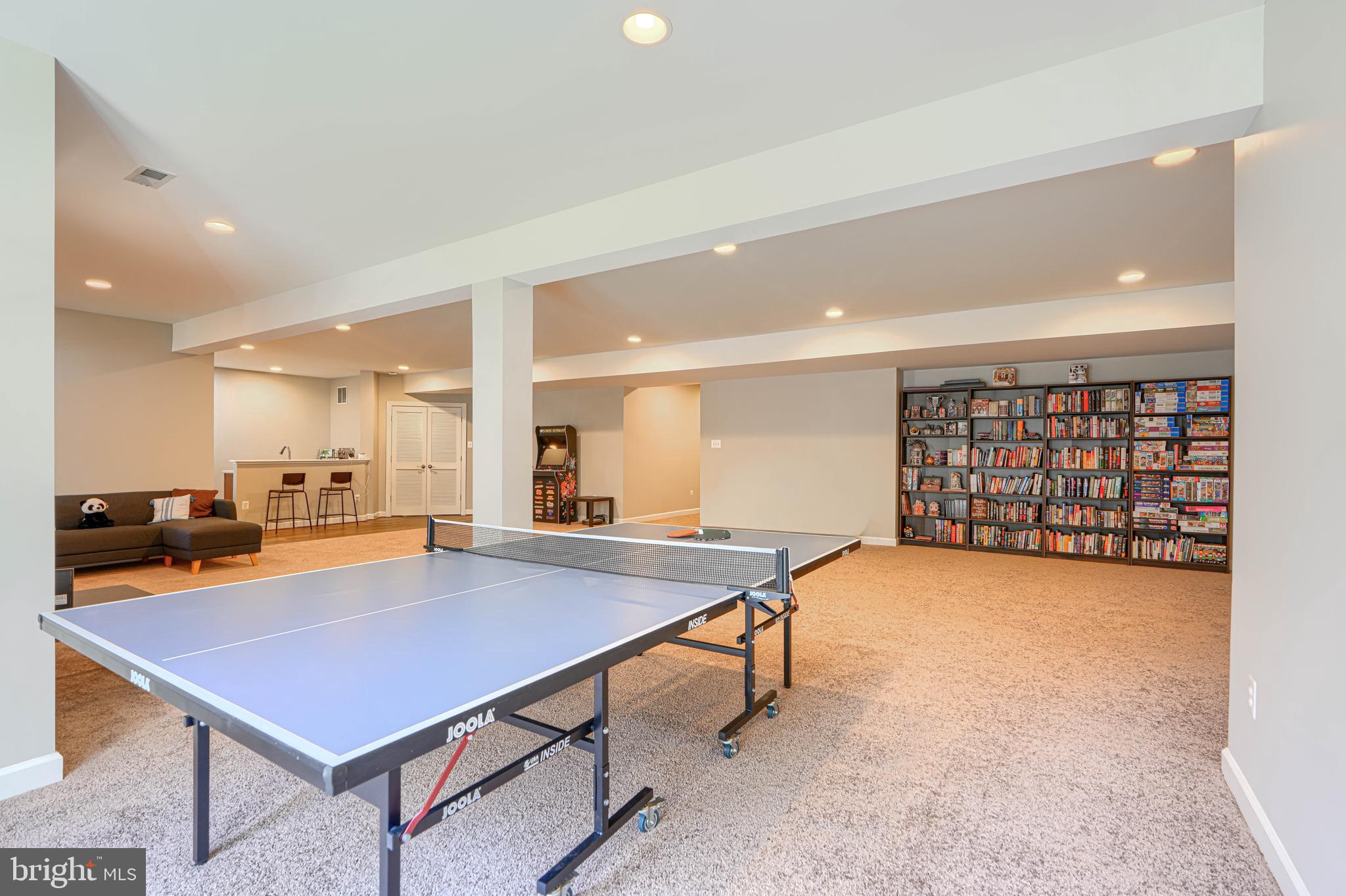 PERRY HALL - Residential