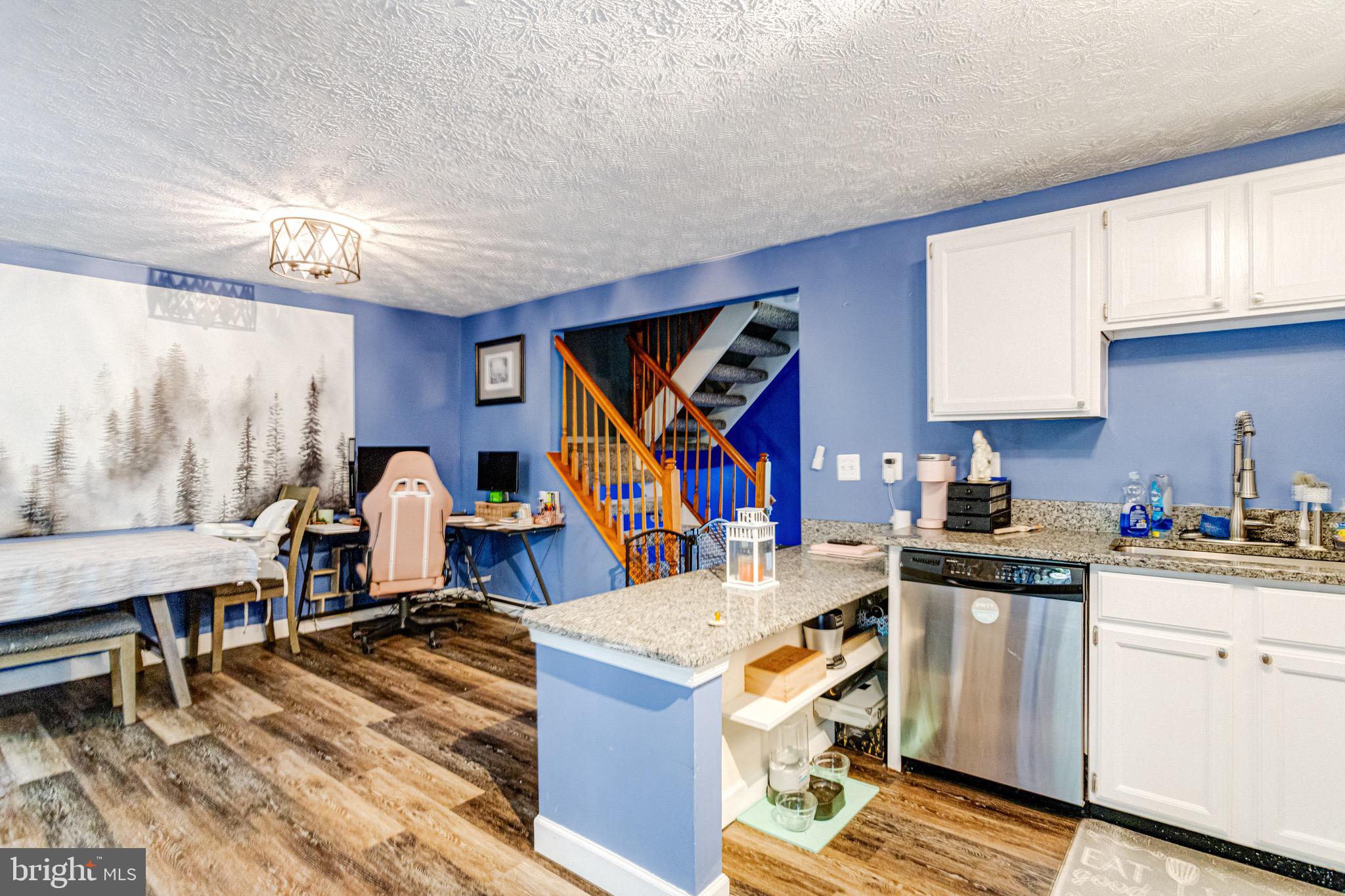 CHESTNUT HILL COVE - Residential