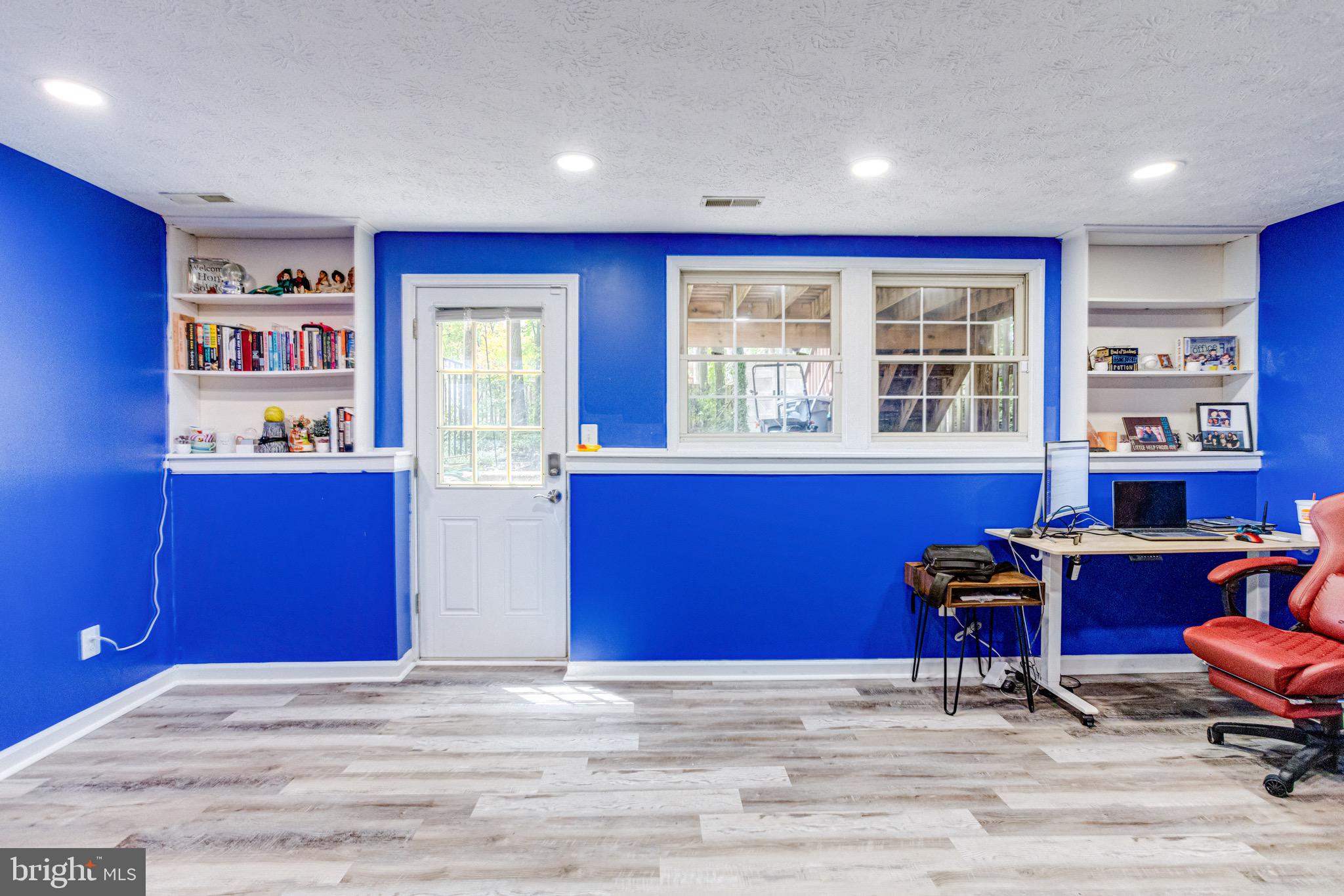 CHESTNUT HILL COVE - Residential