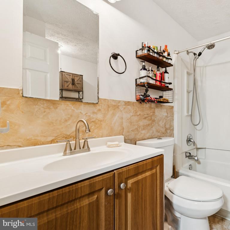 NEWINGTON HEIGHTS - Residential