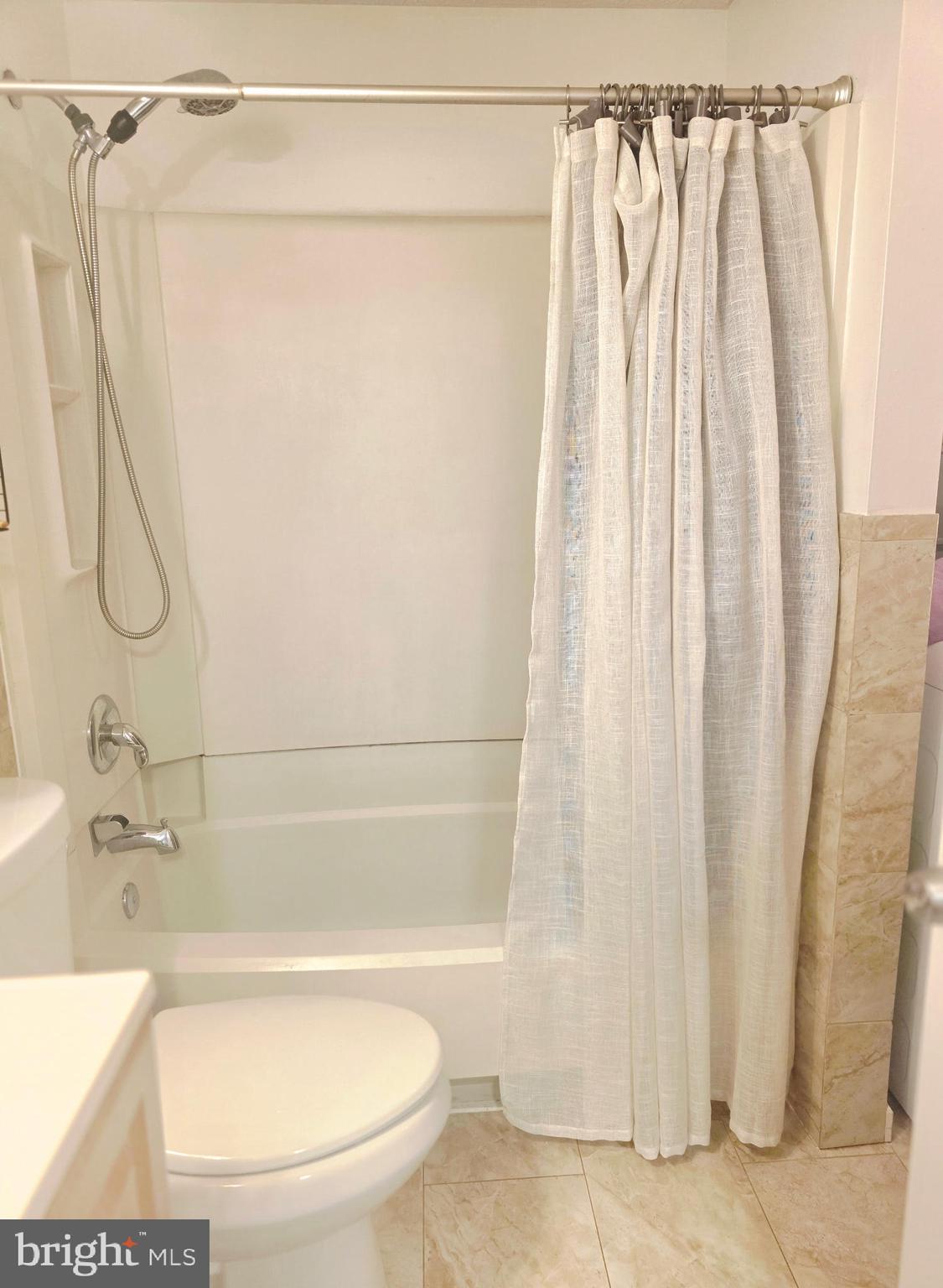 NEWINGTON HEIGHTS - Residential