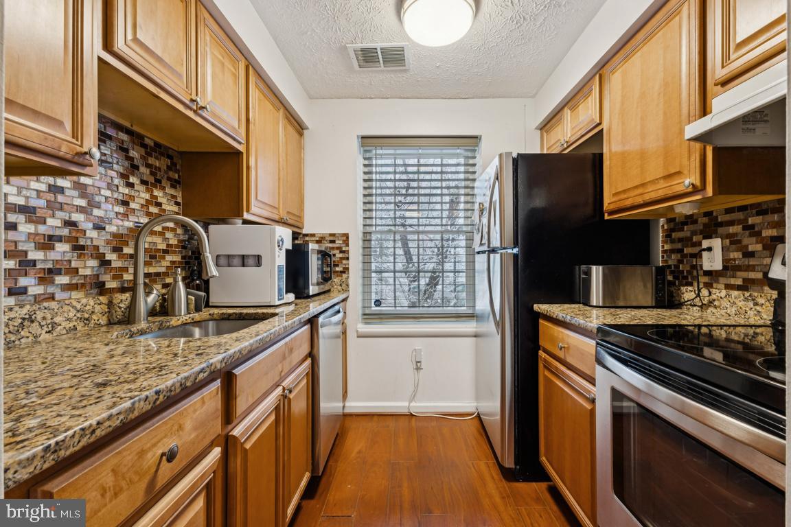 NEWINGTON HEIGHTS - Residential